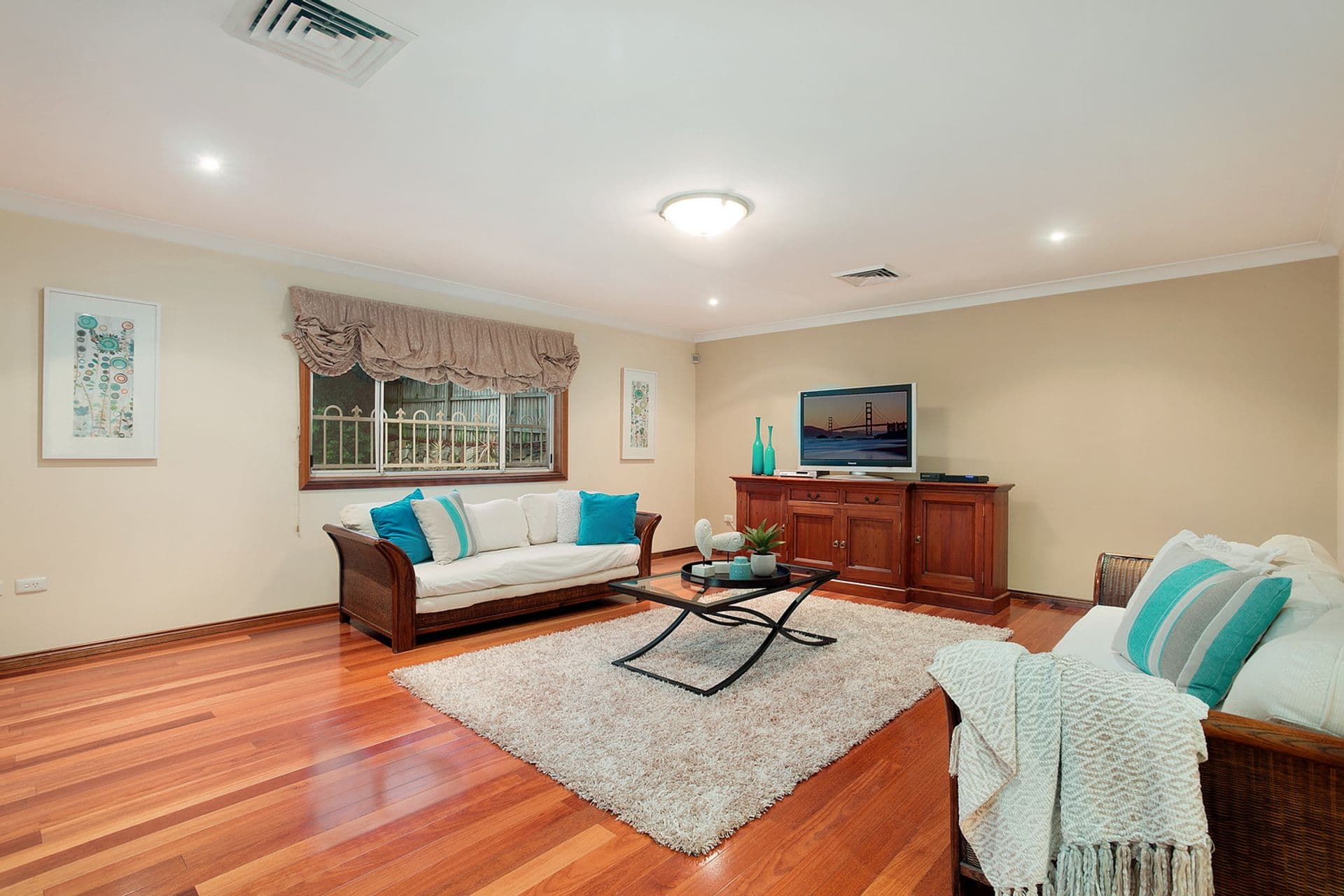 9 Yoorana Place, Castle Hill, NSW, 2154, Castle Hill - Thumbnail 4