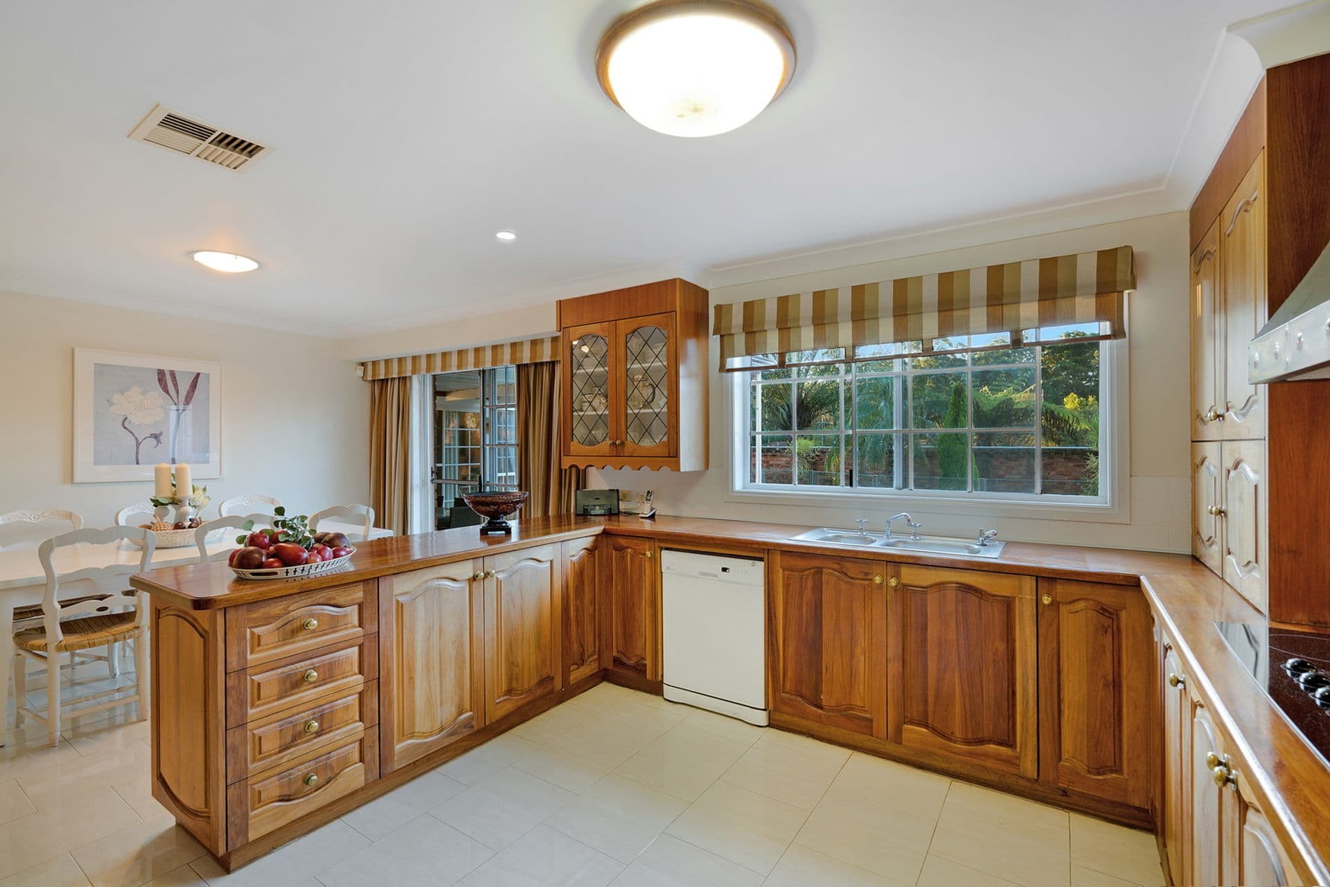 1 Gray Spence Crescent, West Pennant Hills, NSW, 2125, West Pennant Hills - Thumbnail 5
