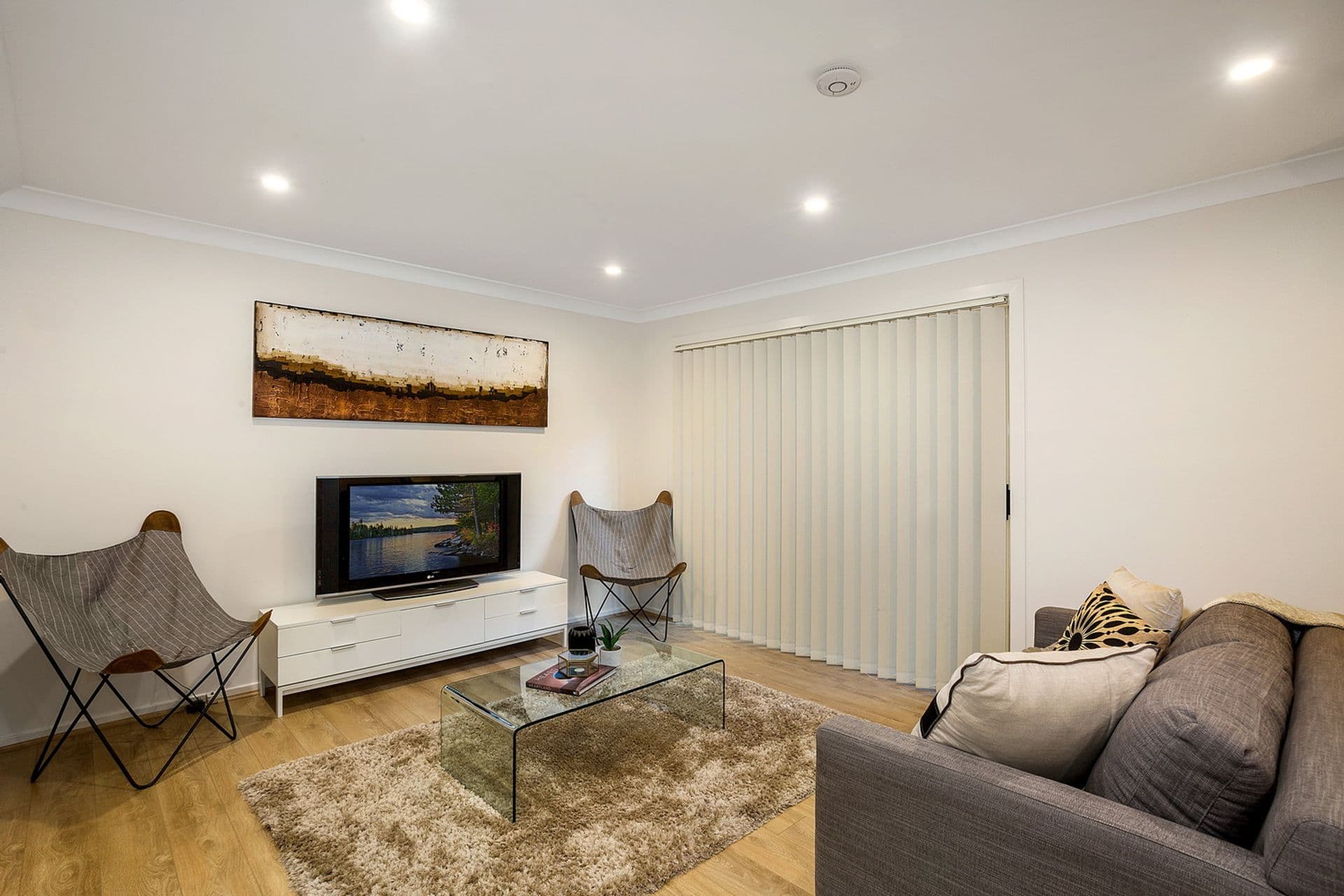 33 Lady Laurel Drive, Blue Haven, NSW, 2262, Blue Haven - Thumbnail 3