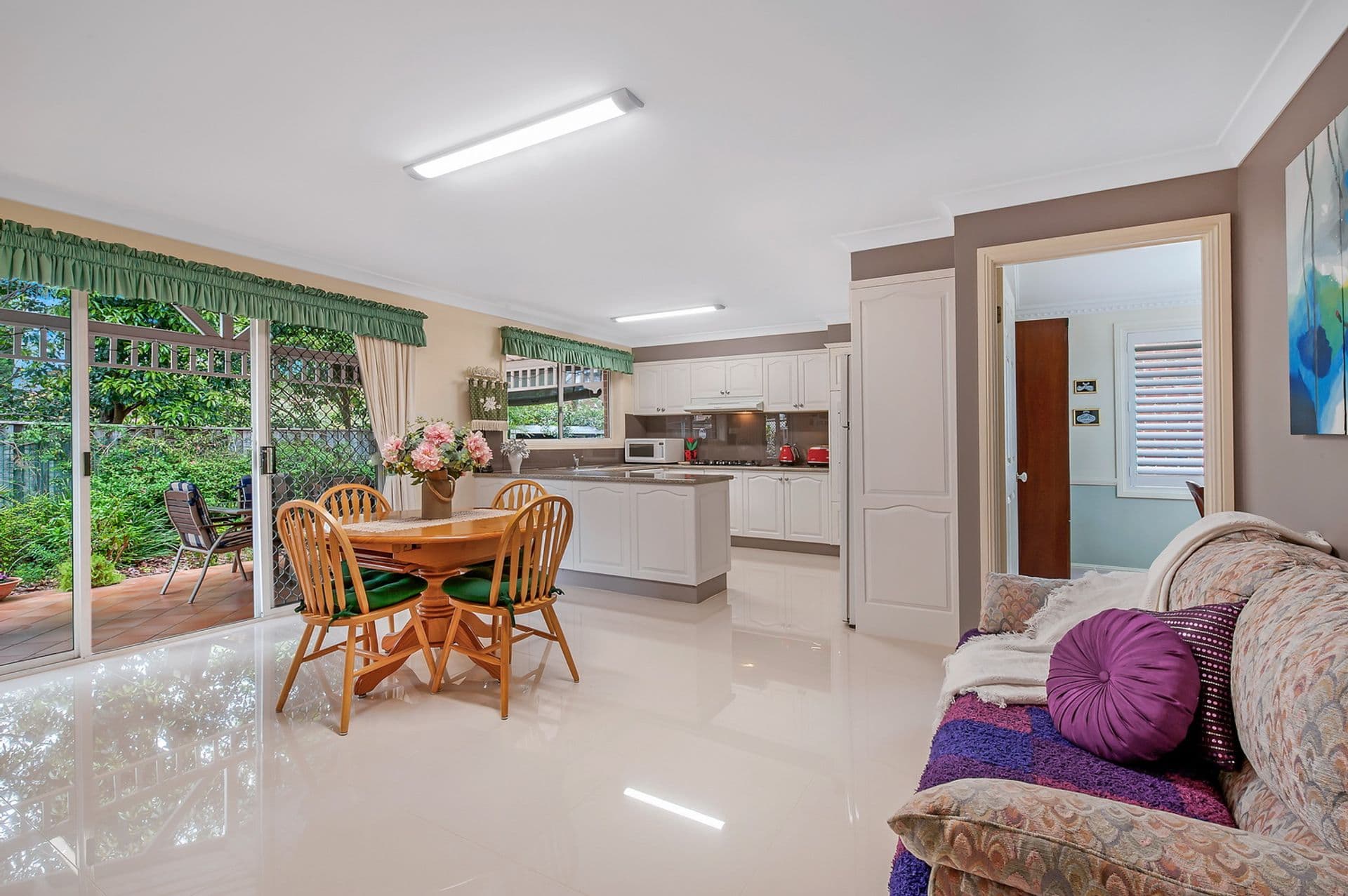 2/2 Heritage Court, Dural, NSW, 2158, Dural - Thumbnail 4