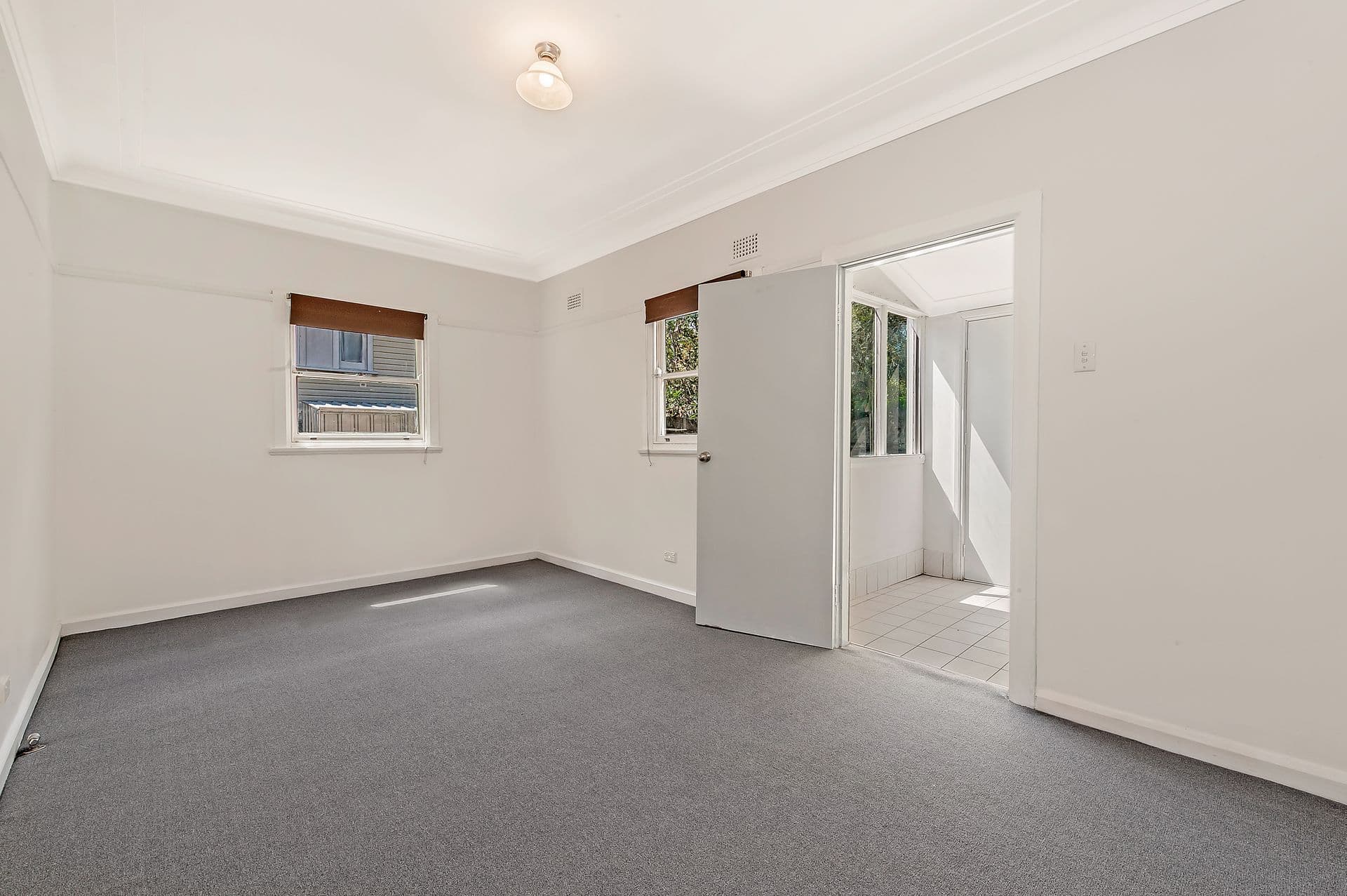 1/37 Dean Street, West Pennant Hills, NSW, 2125, West Pennant Hills - Thumbnail 3