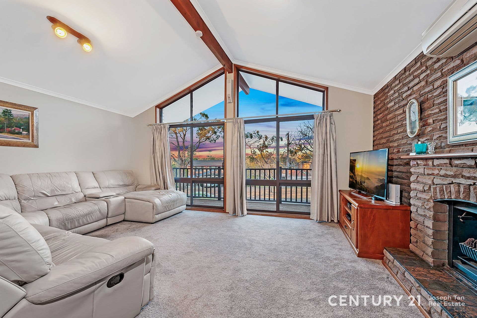 30 Wisteria Crescent, Cherrybrook, NSW, 2126, Cherrybrook - Thumbnail 2
