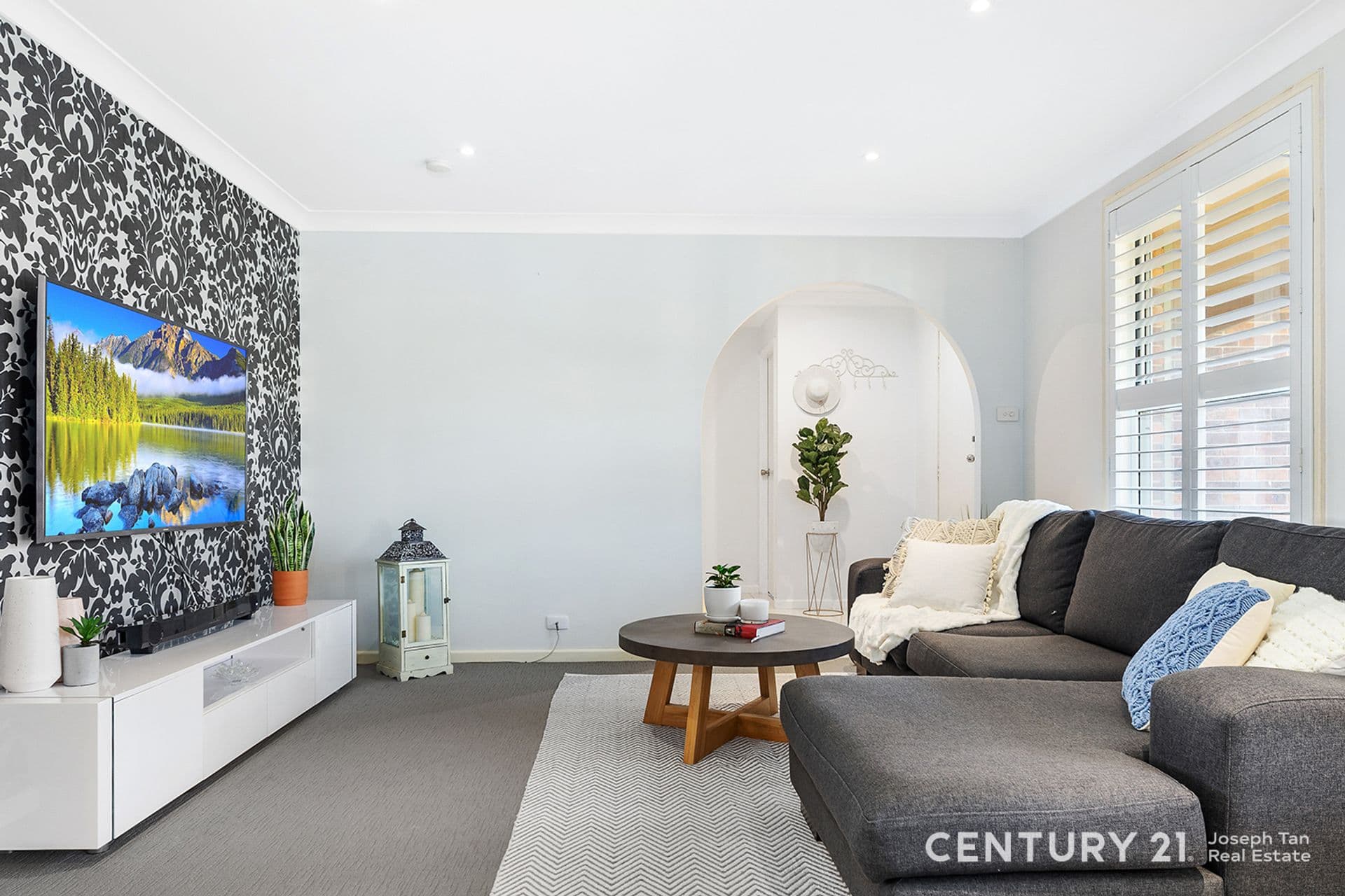 21 Gordonia Grove, Baulkham Hills, NSW, 2153, Baulkham Hills - Thumbnail 2
