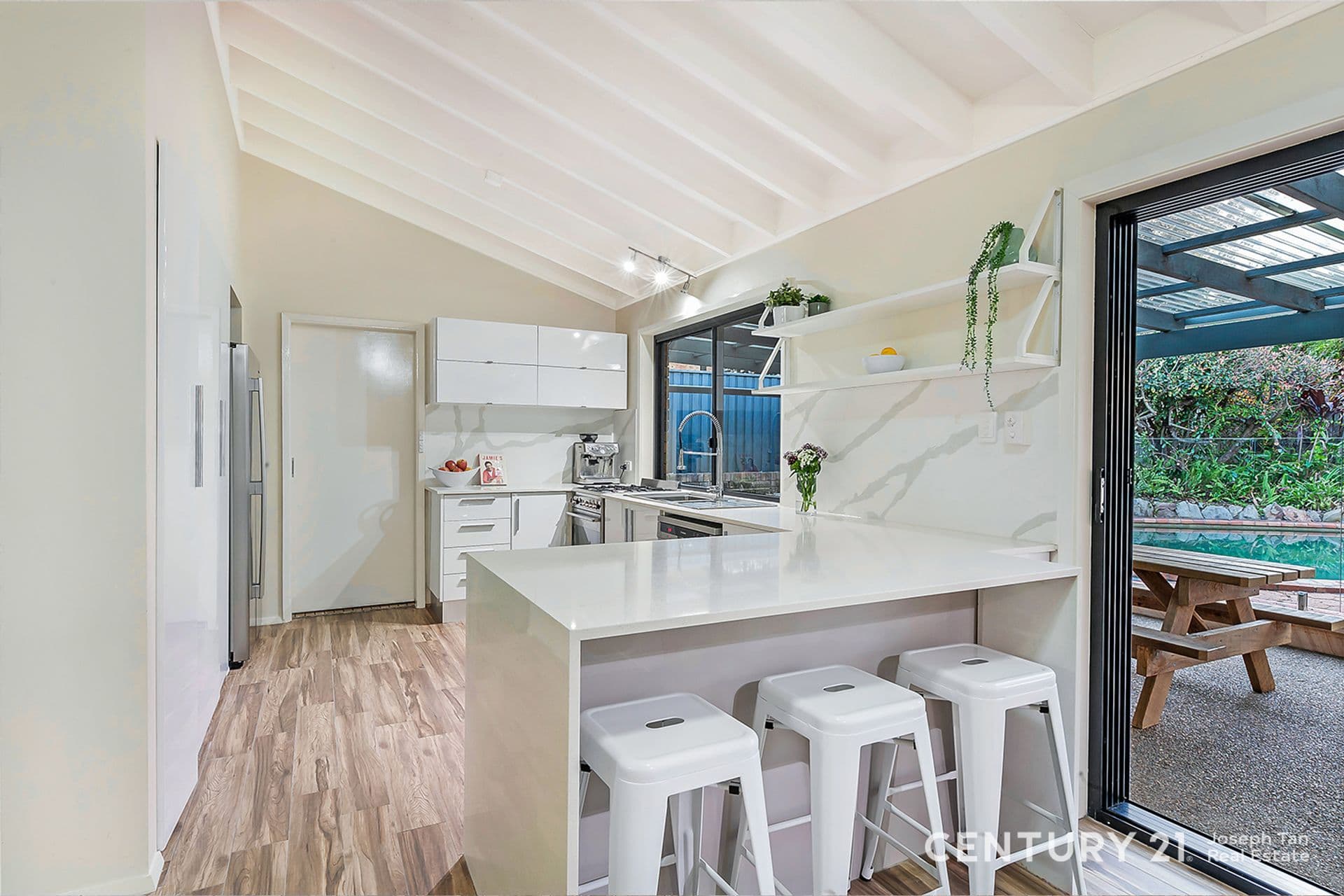 3 Wisteria Crescent, Cherrybrook, NSW, 2126, Cherrybrook - Thumbnail 4