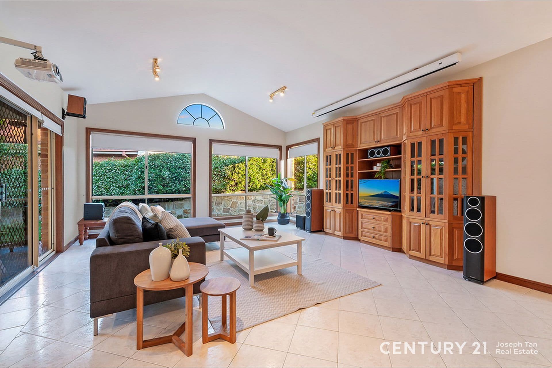 2 Paradise Close, Cherrybrook, NSW, 2126, Cherrybrook - Thumbnail 6