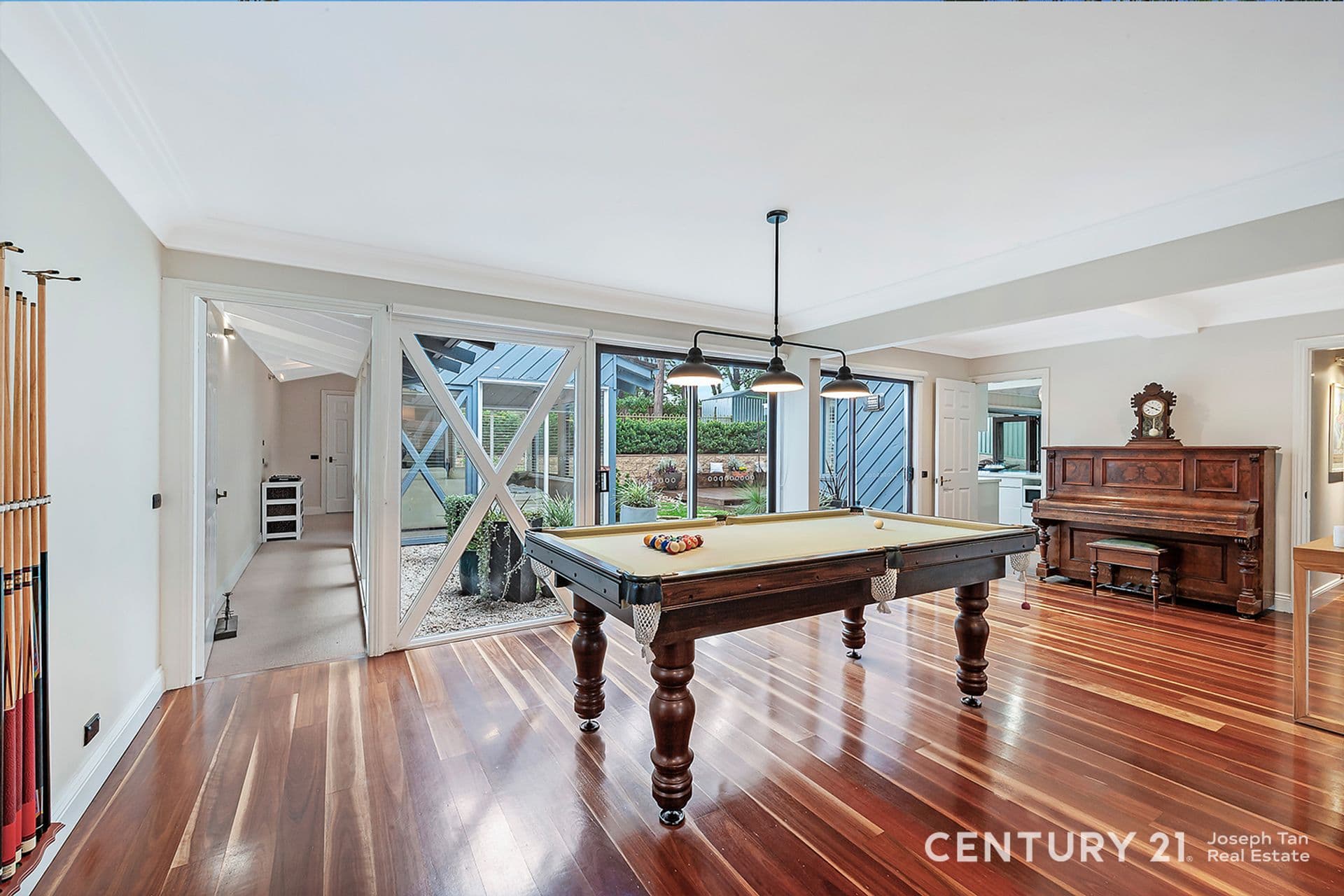 10 Appletree Drive, Cherrybrook, NSW, 2126, Cherrybrook - Thumbnail 3