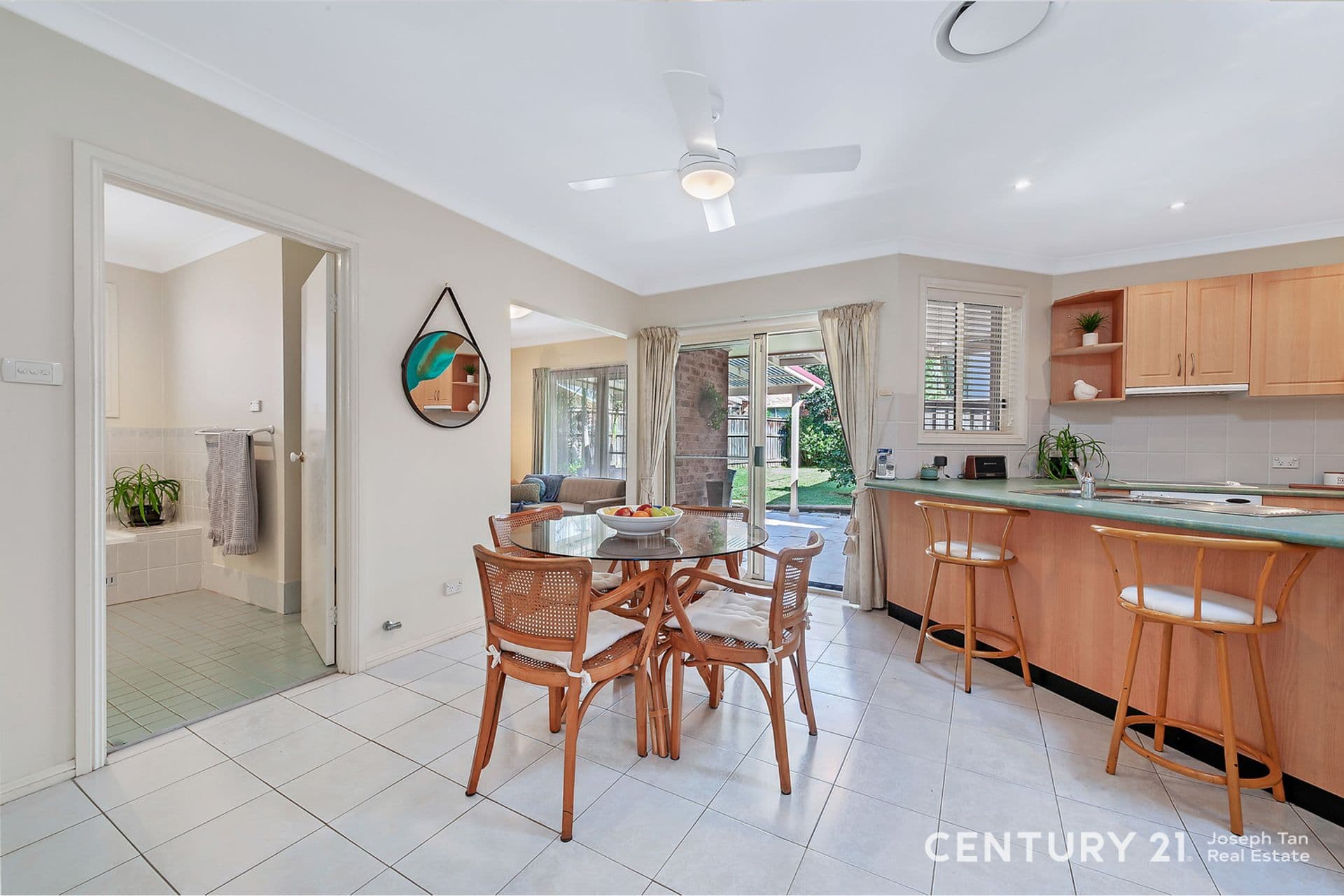 22 Longworth Crescent, Castle Hill, NSW, 2154, Castle Hill - Thumbnail 4