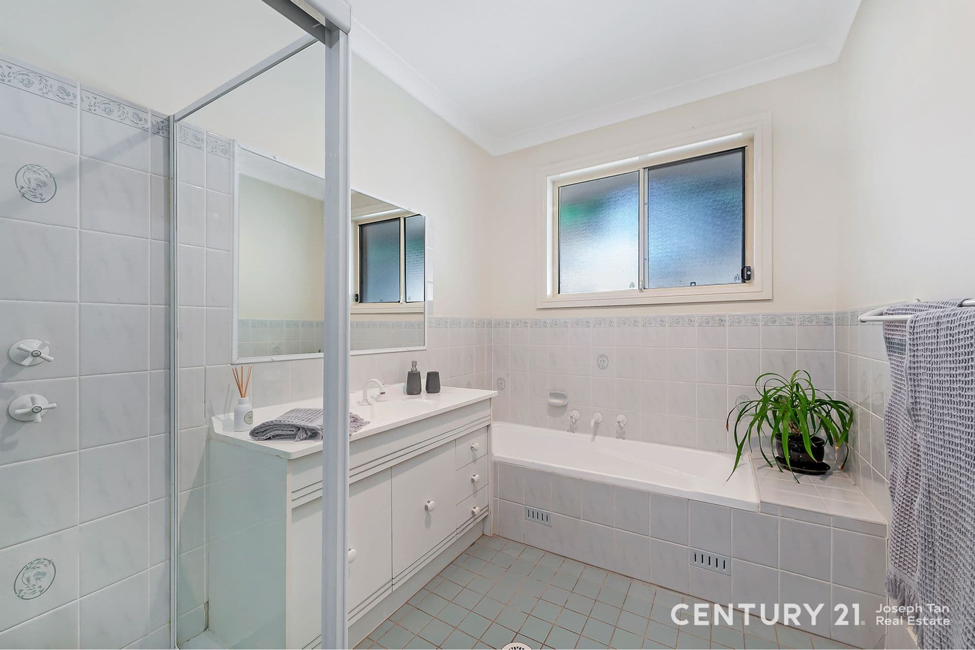 22 Longworth Crescent, Castle Hill, NSW, 2154, Castle Hill - Thumbnail 8