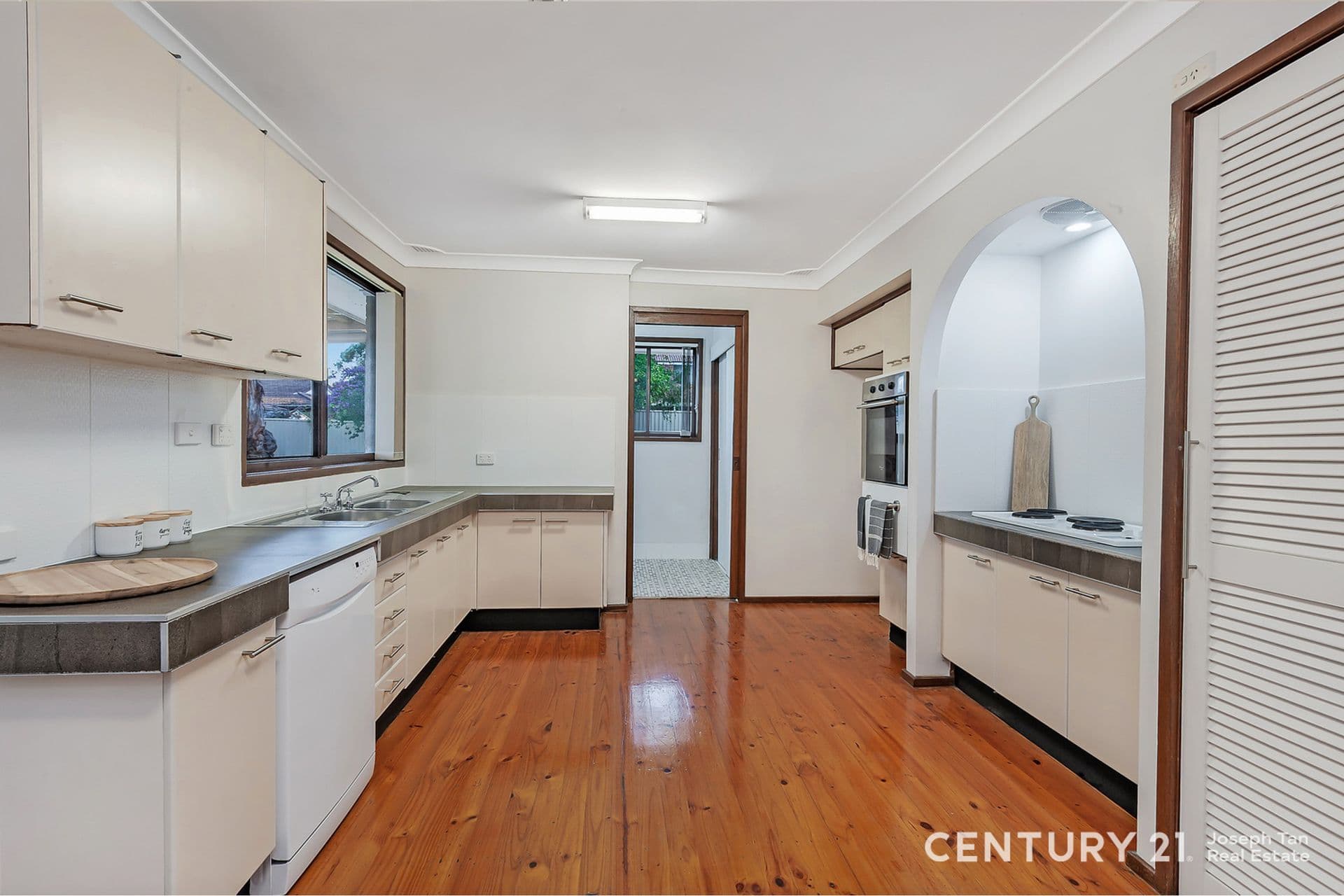 28 Barclay Road, North Rocks, NSW, 2151, North Rocks - Thumbnail 5