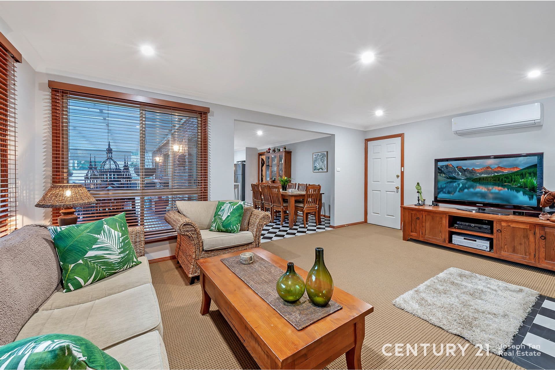 1 Dinmore Place, Castle Hill, NSW, 2154, Castle Hill - Thumbnail 6