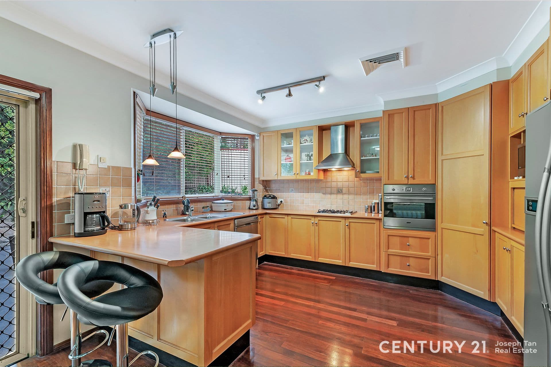 61 Doulton Drive, Cherrybrook, NSW, 2126, Cherrybrook - Thumbnail 3