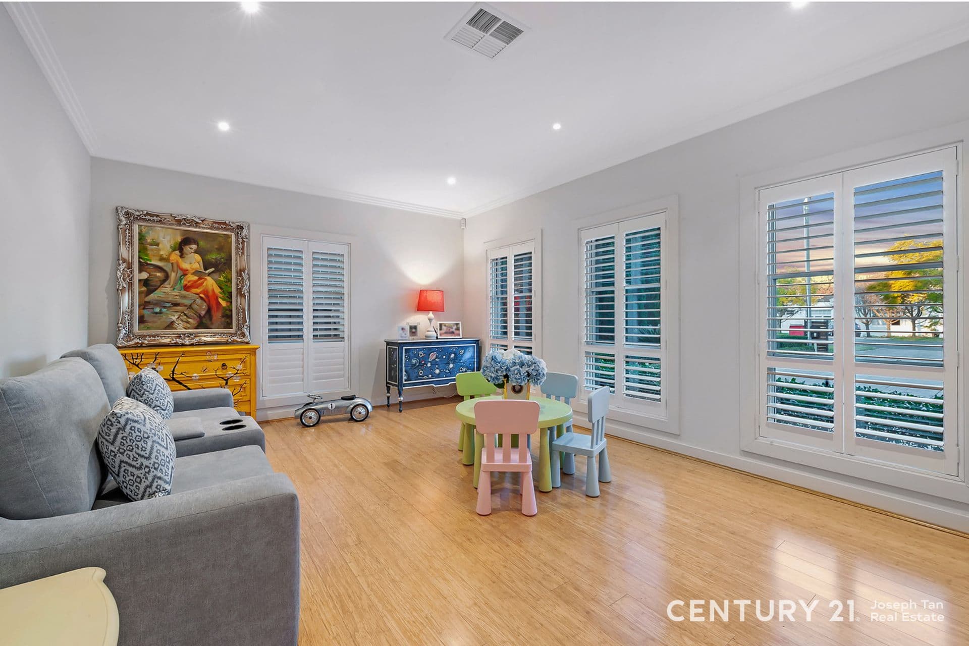 9 New Farm Road, West Pennant Hills, NSW, 2125, West Pennant Hills - Thumbnail 2