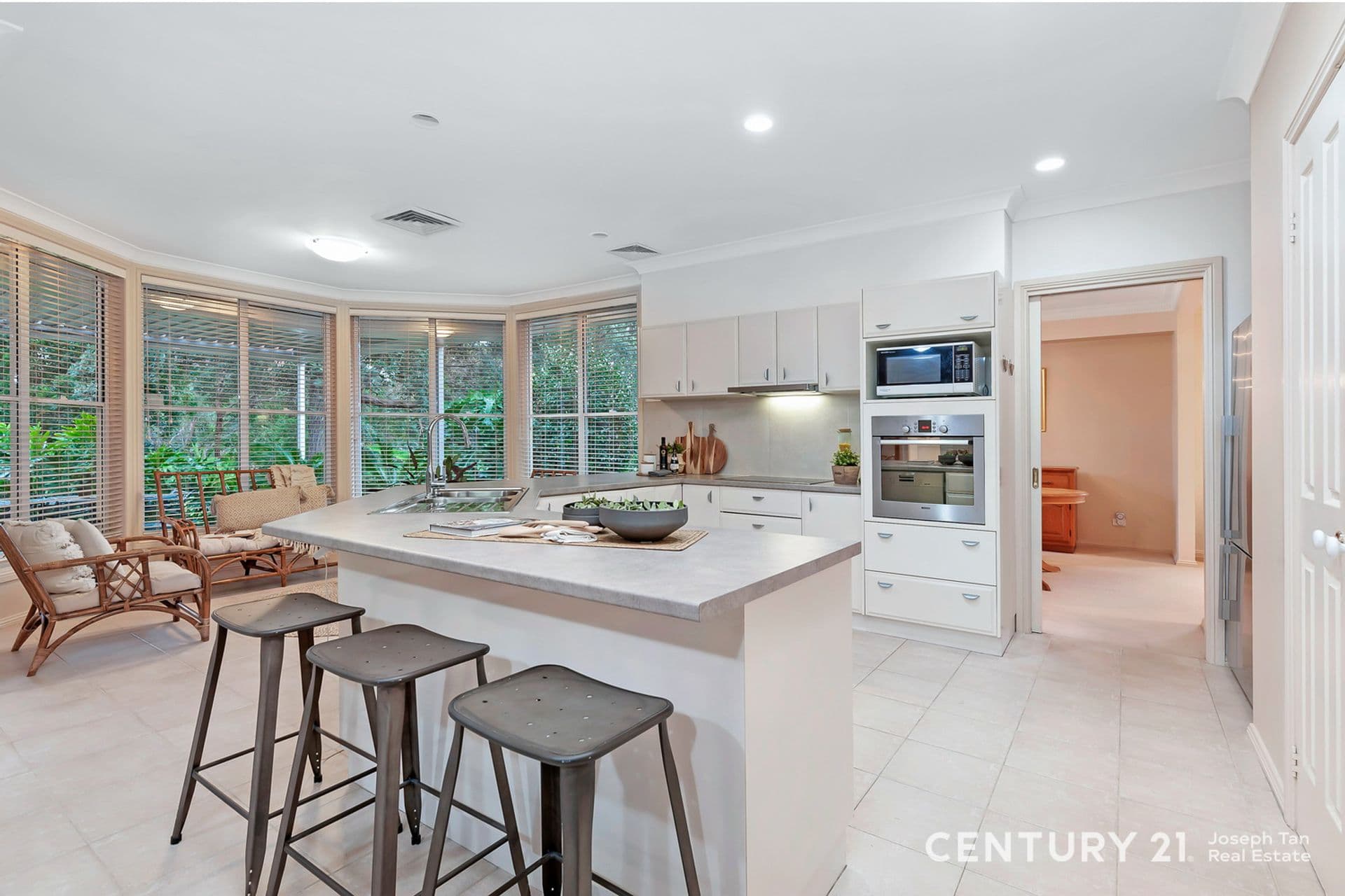 32 Thomas Wilkinson Avenue, Dural, NSW, 2158, Dural - Thumbnail 4
