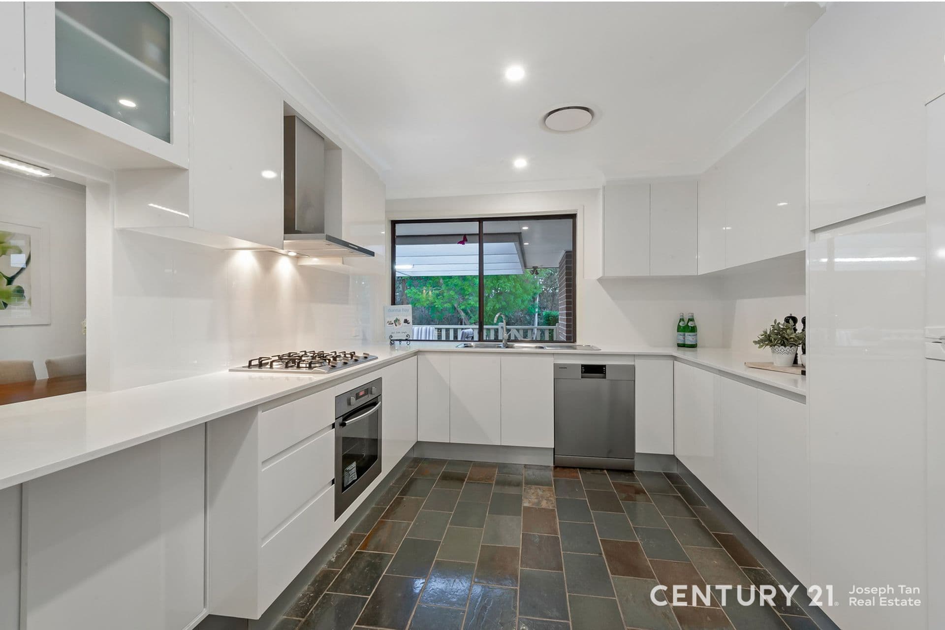 48 Appletree Drive, Cherrybrook, NSW, 2126, Cherrybrook - Thumbnail 4