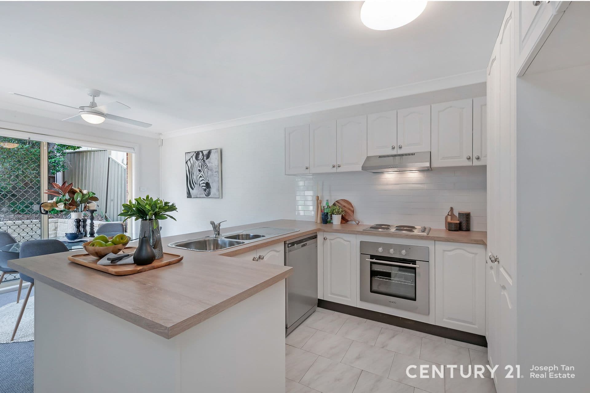 2/9-11 Wyldwood Crescent, Baulkham Hills, NSW, 2153, Baulkham Hills - Thumbnail 3