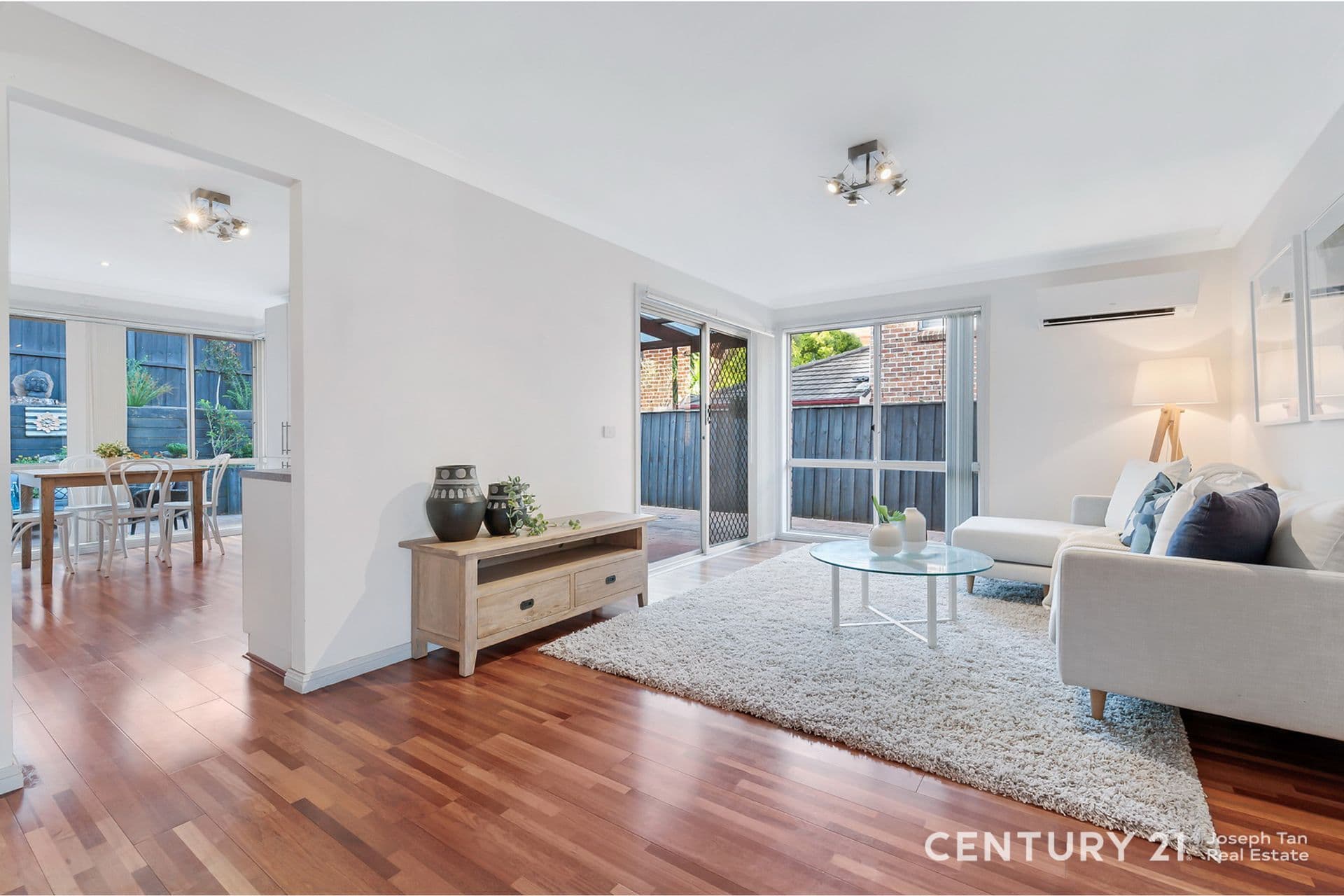 65 Oakhill Drive, Castle Hill, NSW, 2154, Castle Hill - Thumbnail 4
