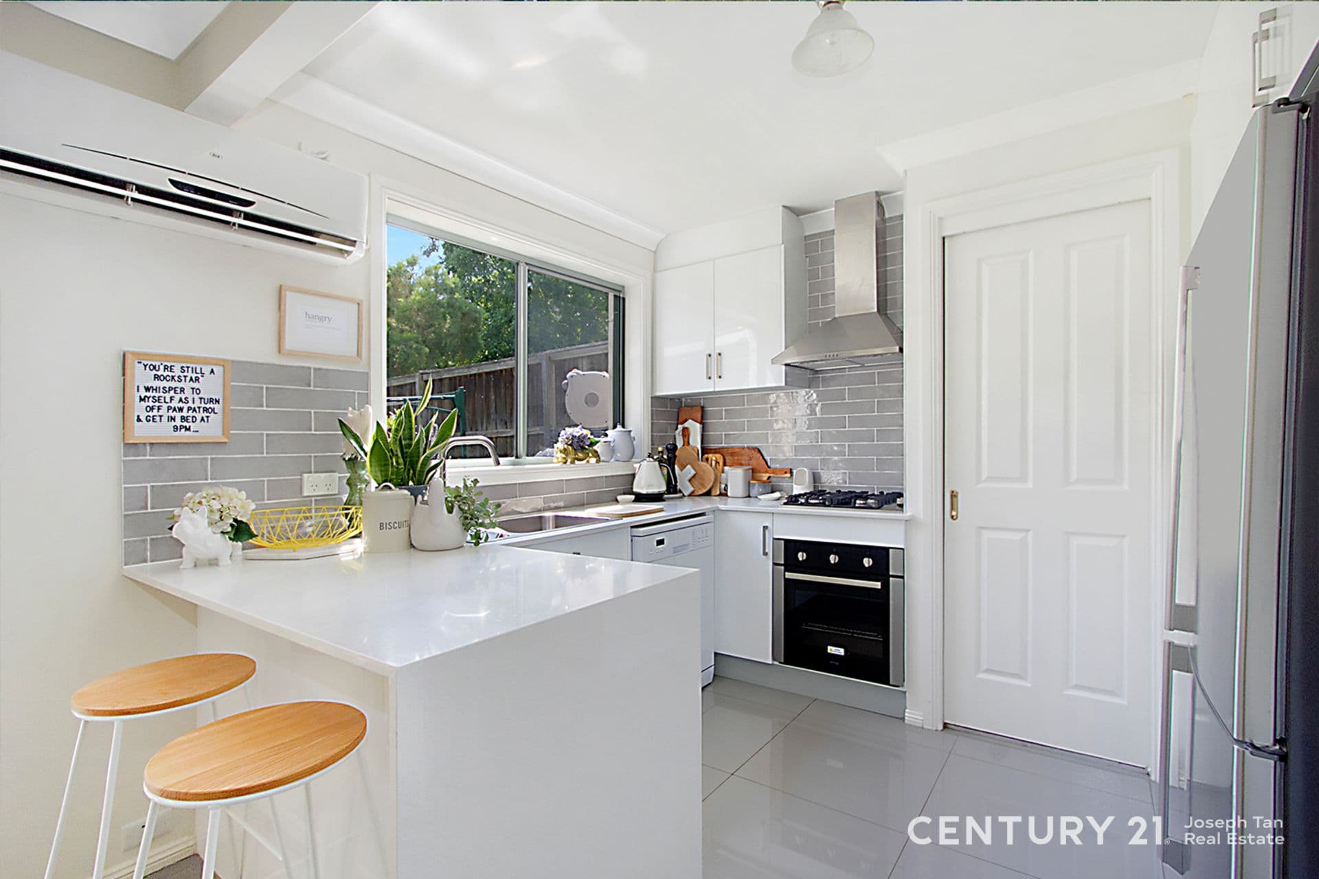 4/33 Coonara Avenue, West Pennant Hills, NSW, 2125, West Pennant Hills - Thumbnail 2