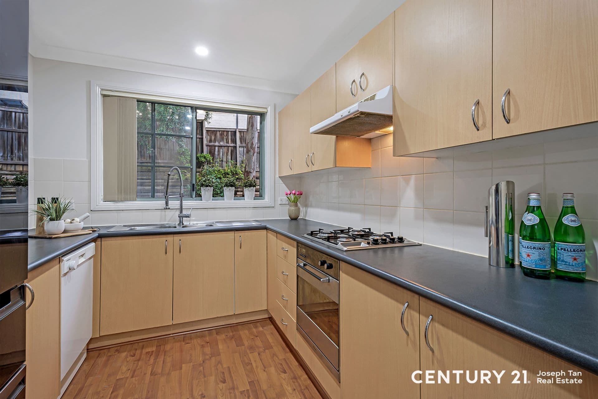 6/33 Coonara Avenue, West Pennant Hills, NSW, 2125, West Pennant Hills - Thumbnail 3