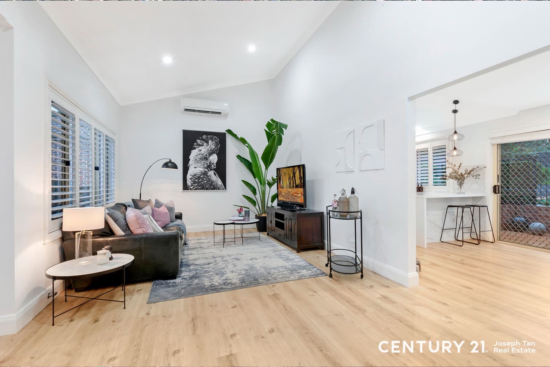 62 James Henty Drive, Dural, NSW, 2158, Dural - Thumbnail 3