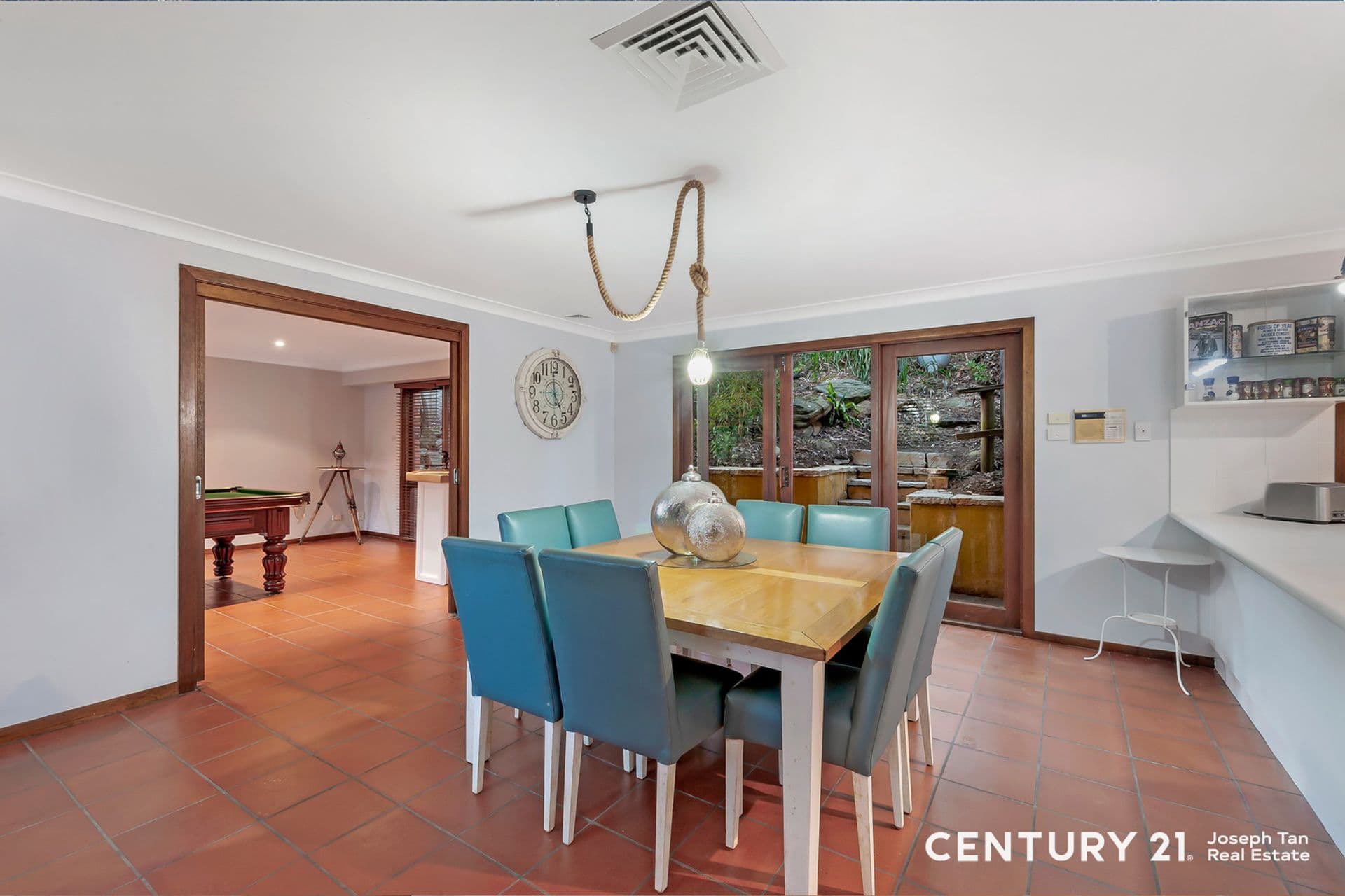 96 Fallon Drive, Dural, NSW, 2158, Dural - Thumbnail 5