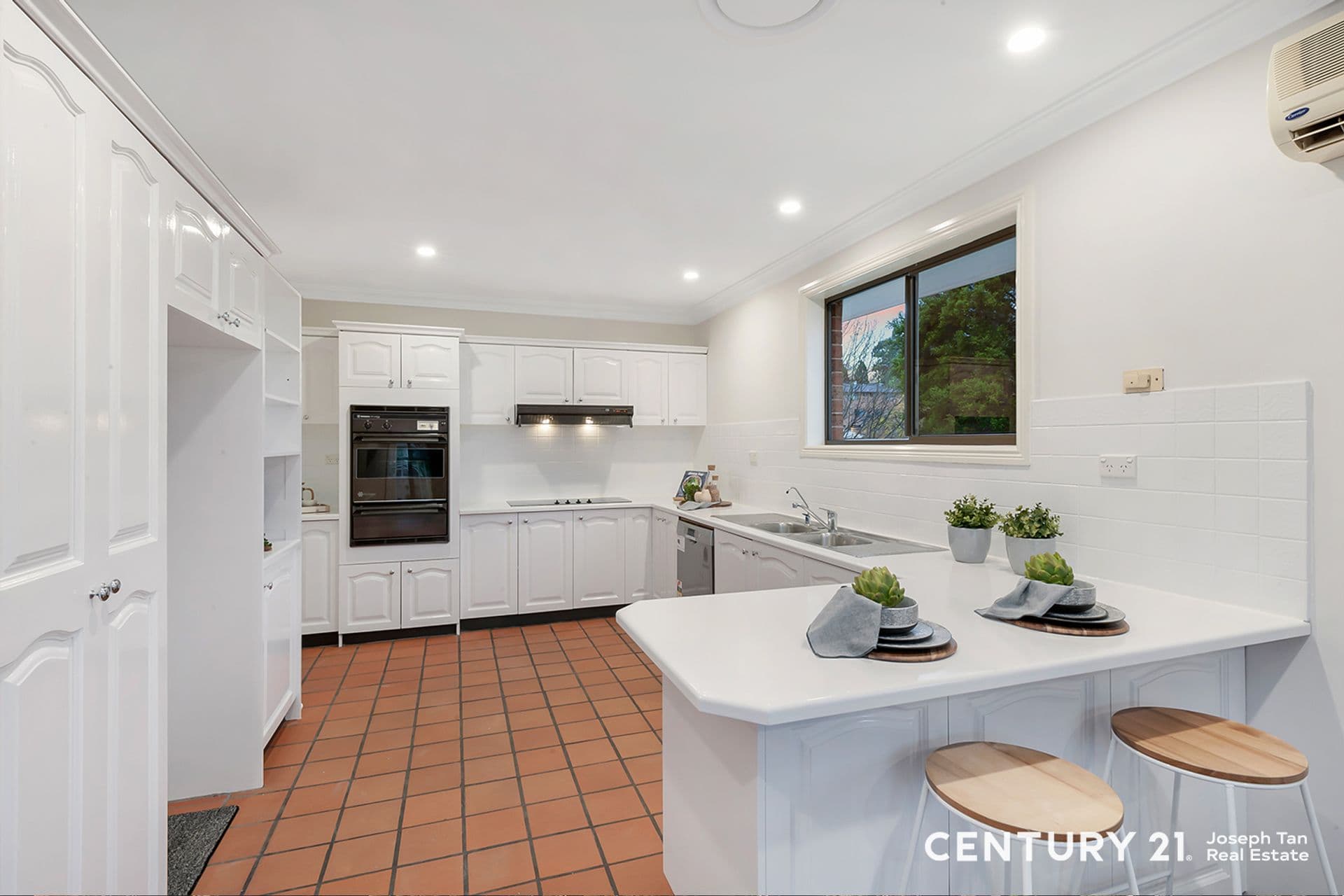 3 Dehlsen Avenue, West Pennant Hills, NSW, 2125, West Pennant Hills - Thumbnail 3