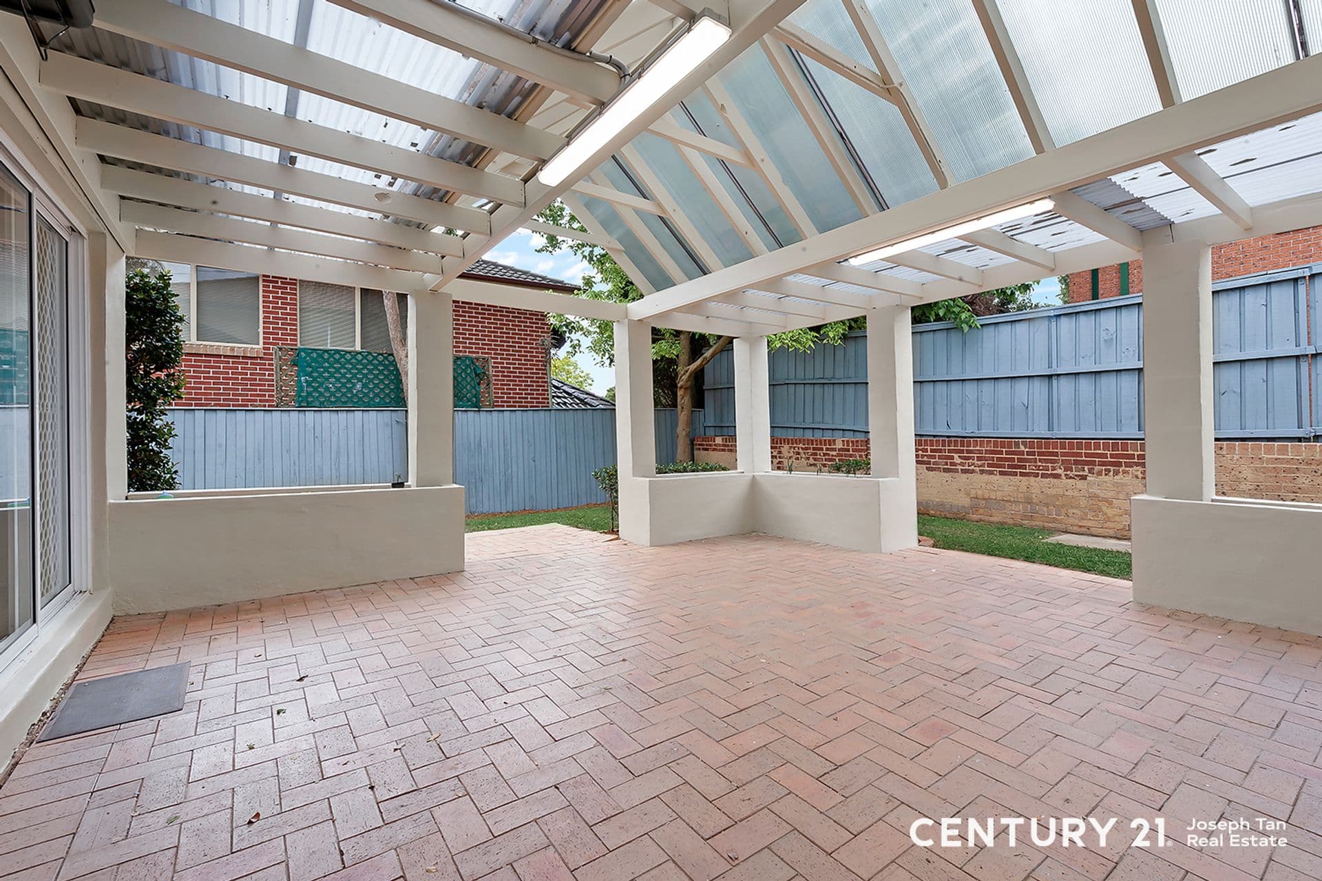 6 Bernard Place, Cherrybrook, NSW, 2126, Cherrybrook - Thumbnail 5
