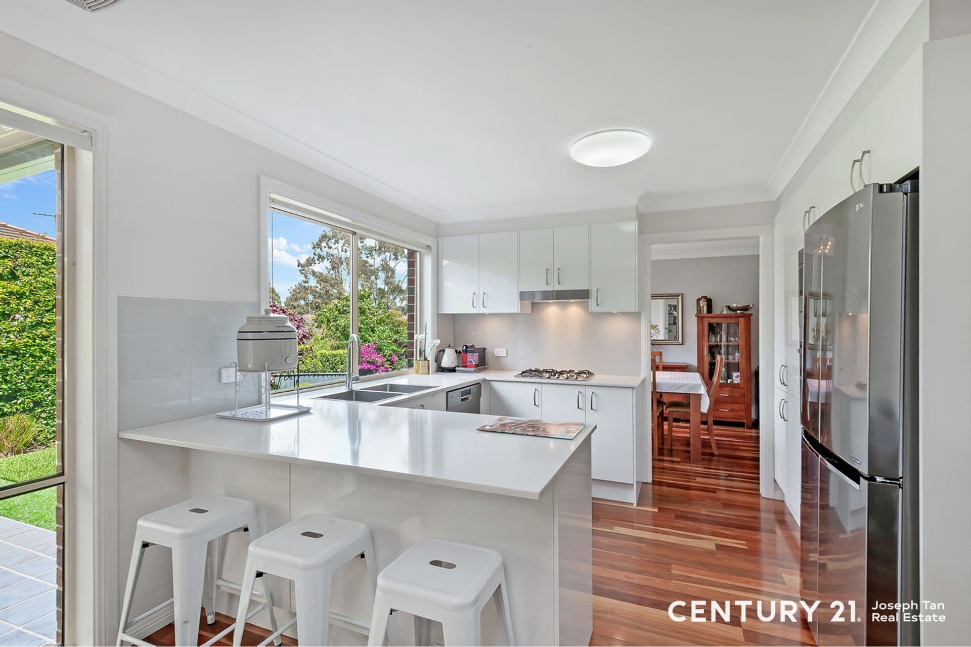 10 Ridgeview Way, Cherrybrook, NSW, 2126, Cherrybrook - Thumbnail 4
