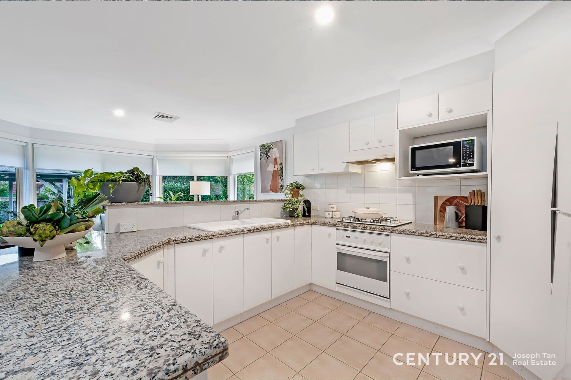 18 Arundel Way, Cherrybrook, NSW, 2126, Cherrybrook - Thumbnail 5