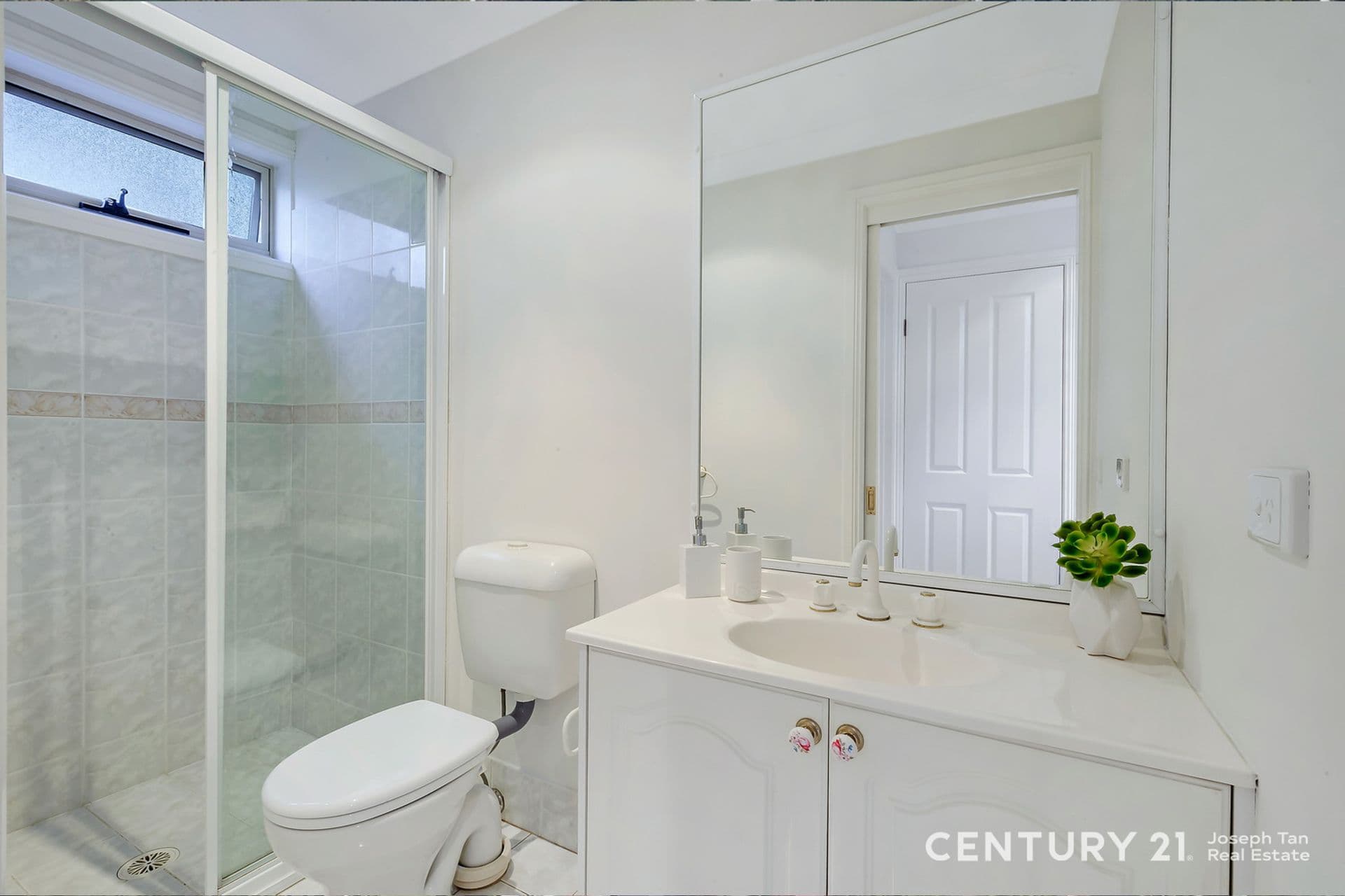 11 Angourie Court, Dural, NSW, 2158, Dural - Thumbnail 8