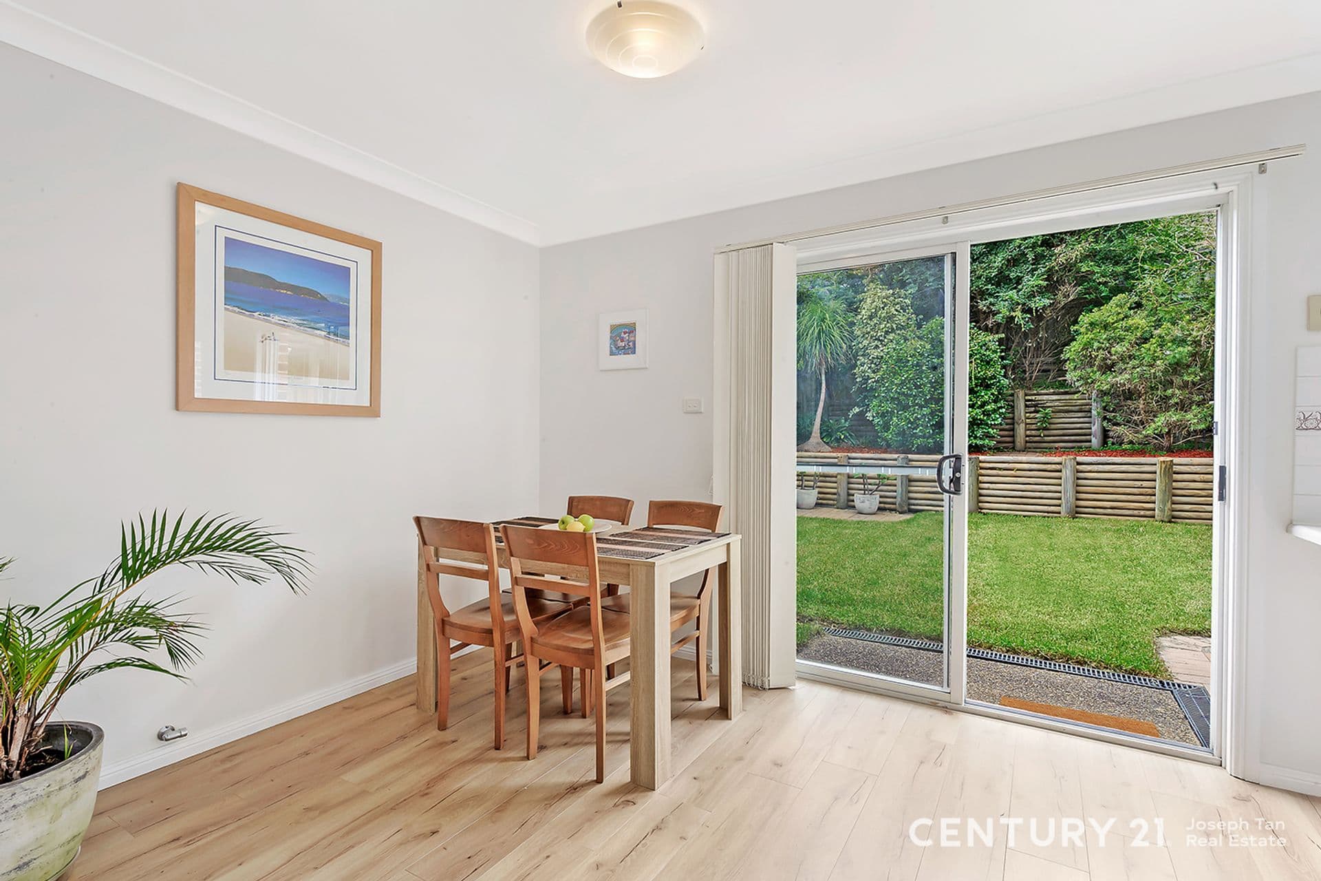 17 Roslyn Place, Cherrybrook, NSW, 2126, Cherrybrook - Thumbnail 4
