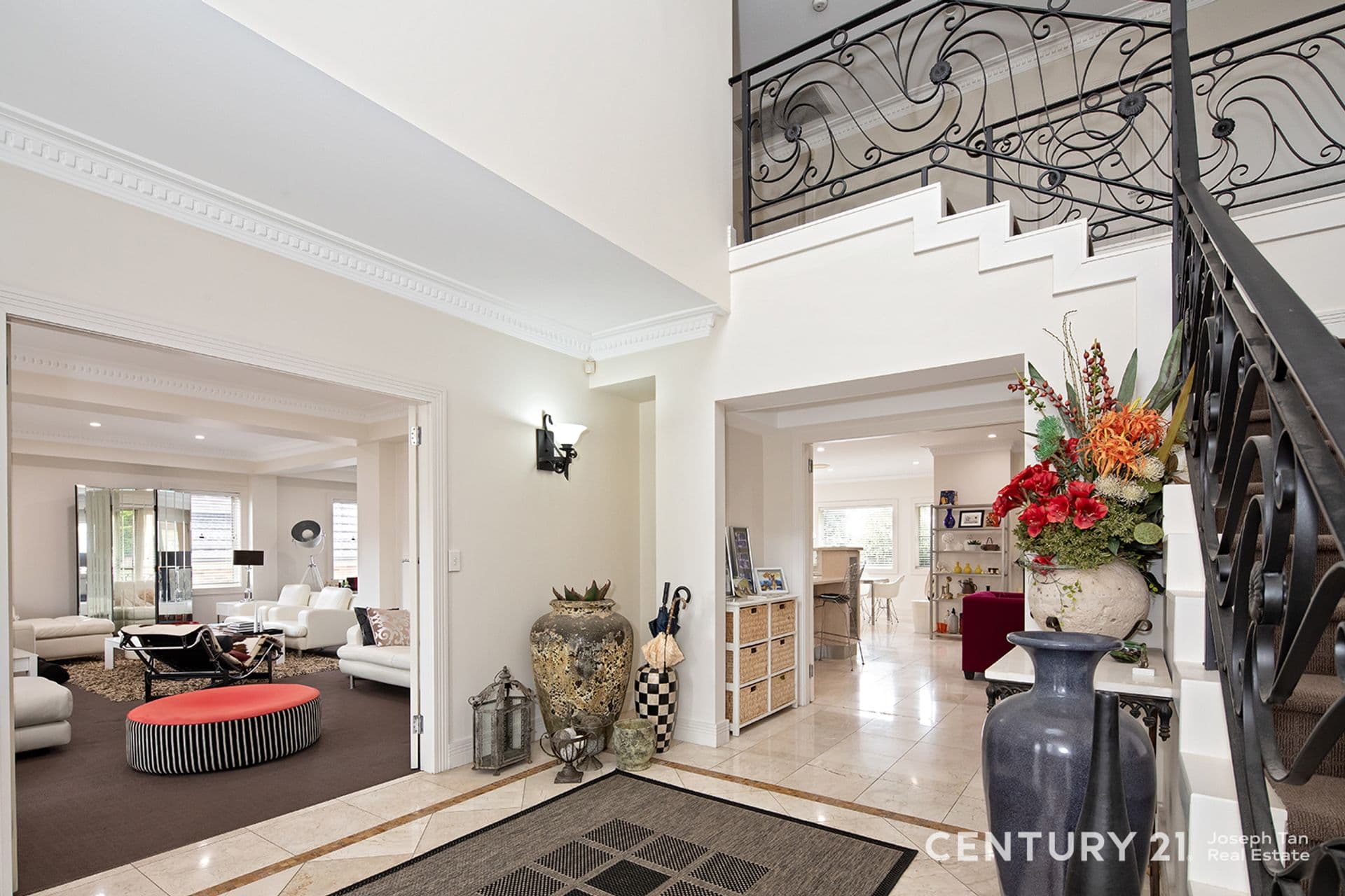 1 Glenfern Close, West Pennant Hills, NSW, 2125, West Pennant Hills - Thumbnail 2