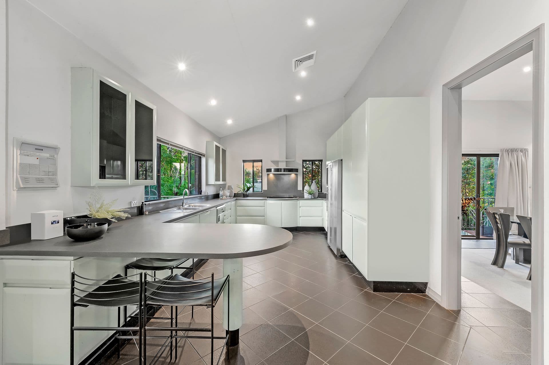 2 Ridgewood Place, Dural, NSW, 2158, Dural - Thumbnail 7