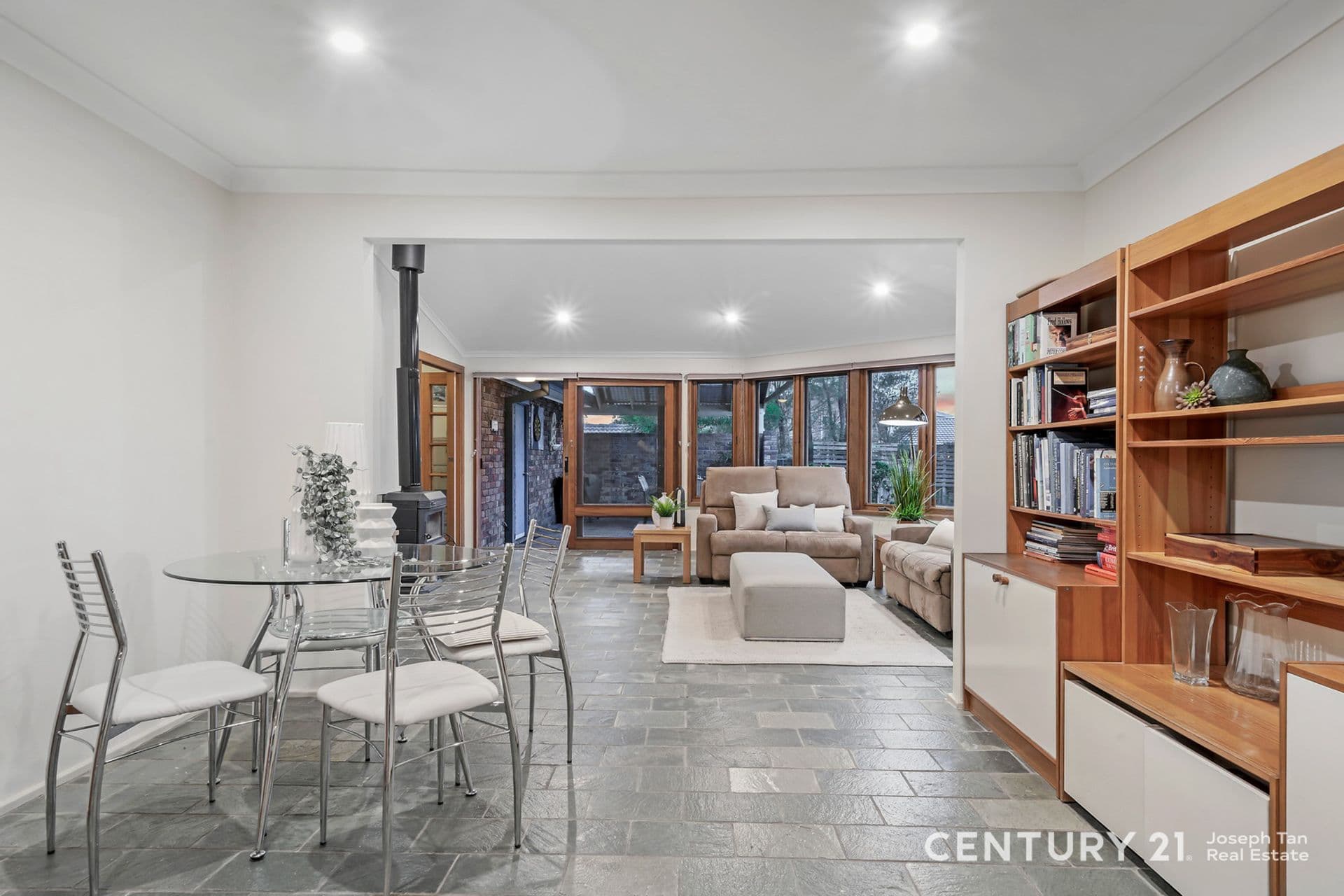 44 Macquarie Drive, Cherrybrook, NSW, 2126, Cherrybrook - Thumbnail 5