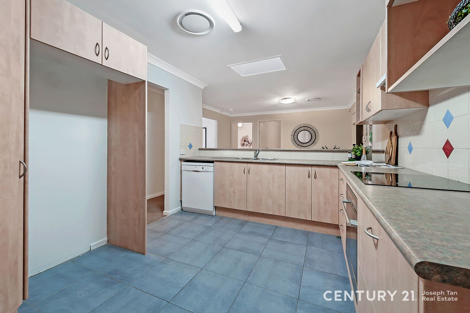 27 Appletree Drive, Cherrybrook, NSW, 2126, Cherrybrook - Thumbnail 4