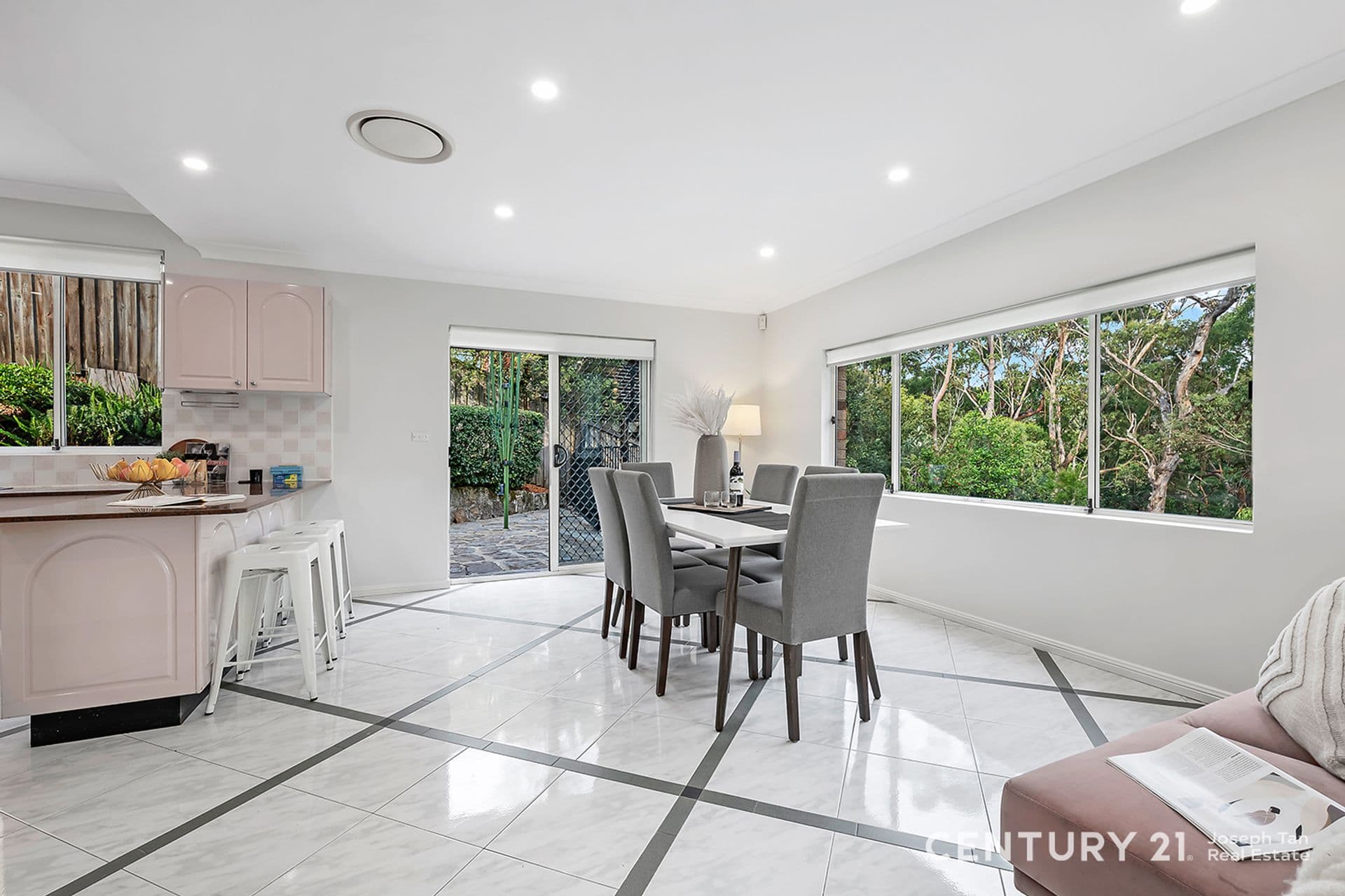 28 Fallon Drive, Dural, NSW, 2158, Dural - Thumbnail 5