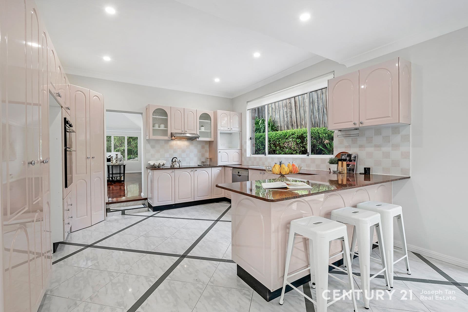 28 Fallon Drive, Dural, NSW, 2158, Dural - Thumbnail 6
