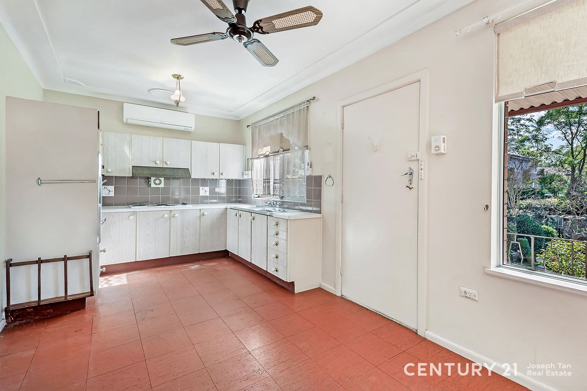 12 Lorrina Close, West Pennant Hills, NSW, 2125, West Pennant Hills - Thumbnail 6