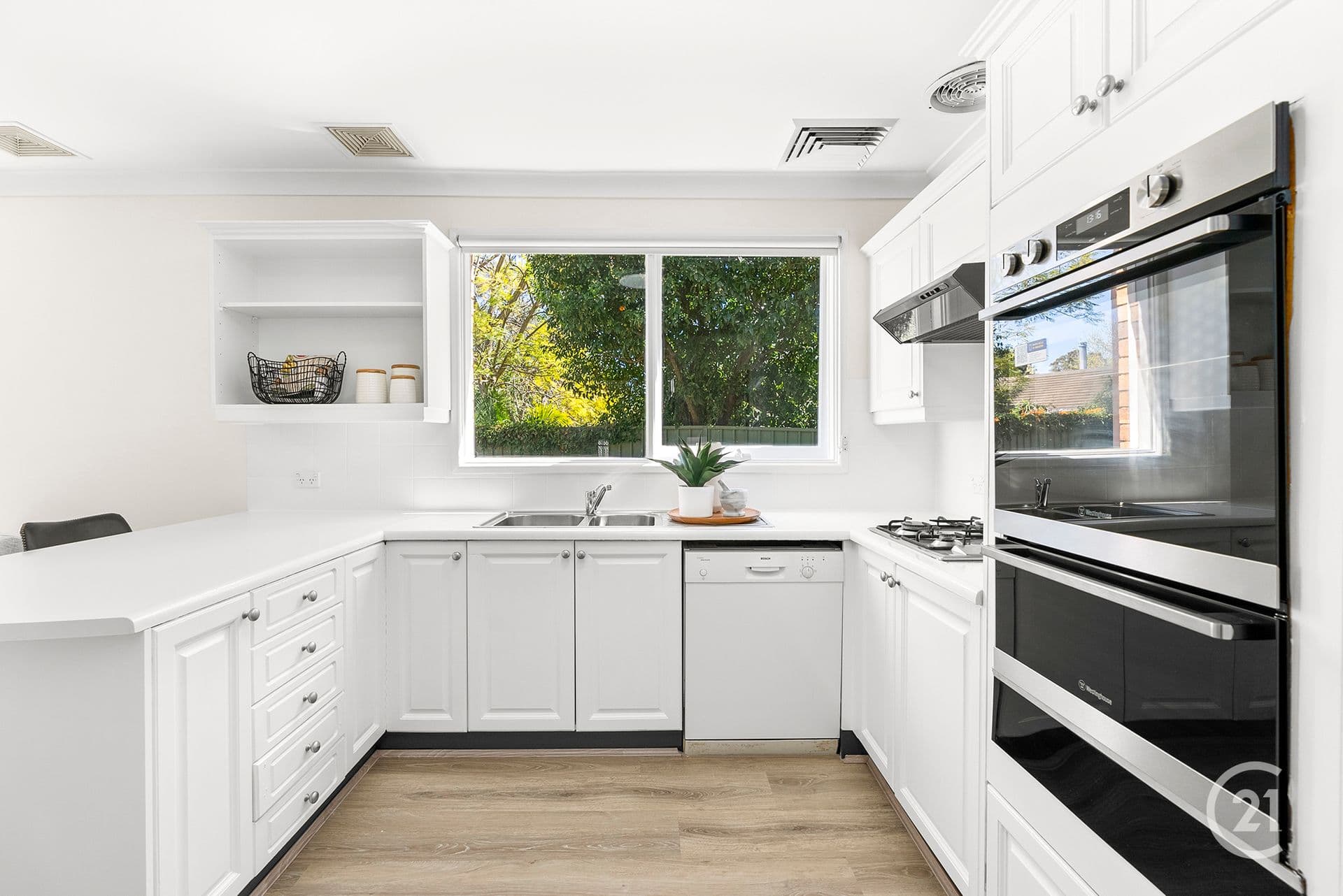 26 Coolong Street, Castle Hill, NSW, 2154, Castle Hill - Thumbnail 5