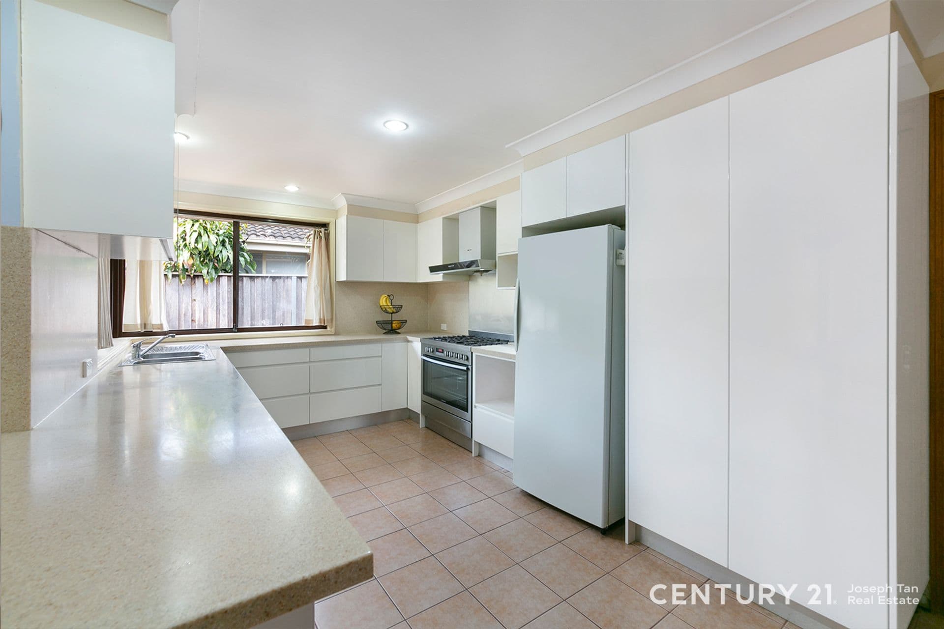 8 Rowena Place, Cherrybrook, NSW, 2126, Cherrybrook - Thumbnail 4