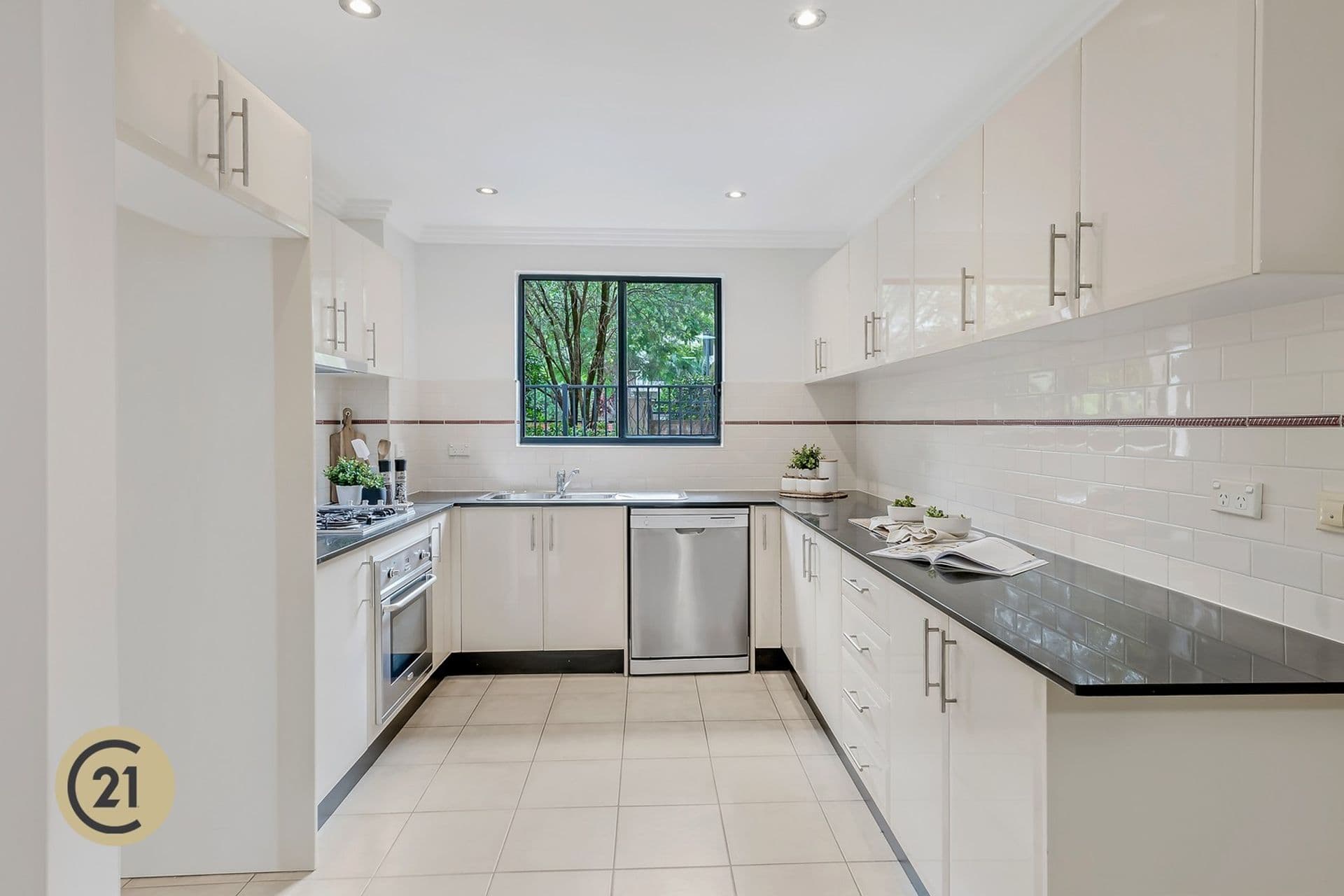 10/15-19 Hume Avenue, Castle Hill, NSW, 2154, Castle Hill - Thumbnail 4