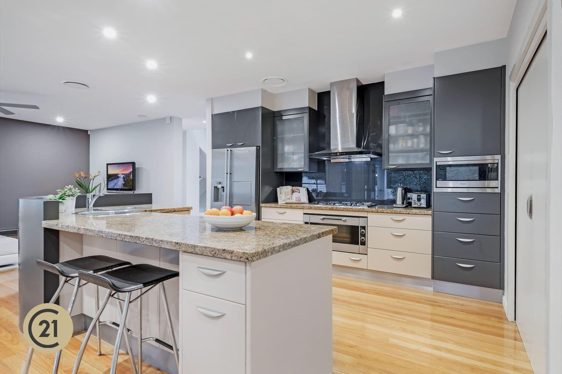 21 Deakin Place, West Pennant Hills, NSW, 2125, West Pennant Hills - Thumbnail 6