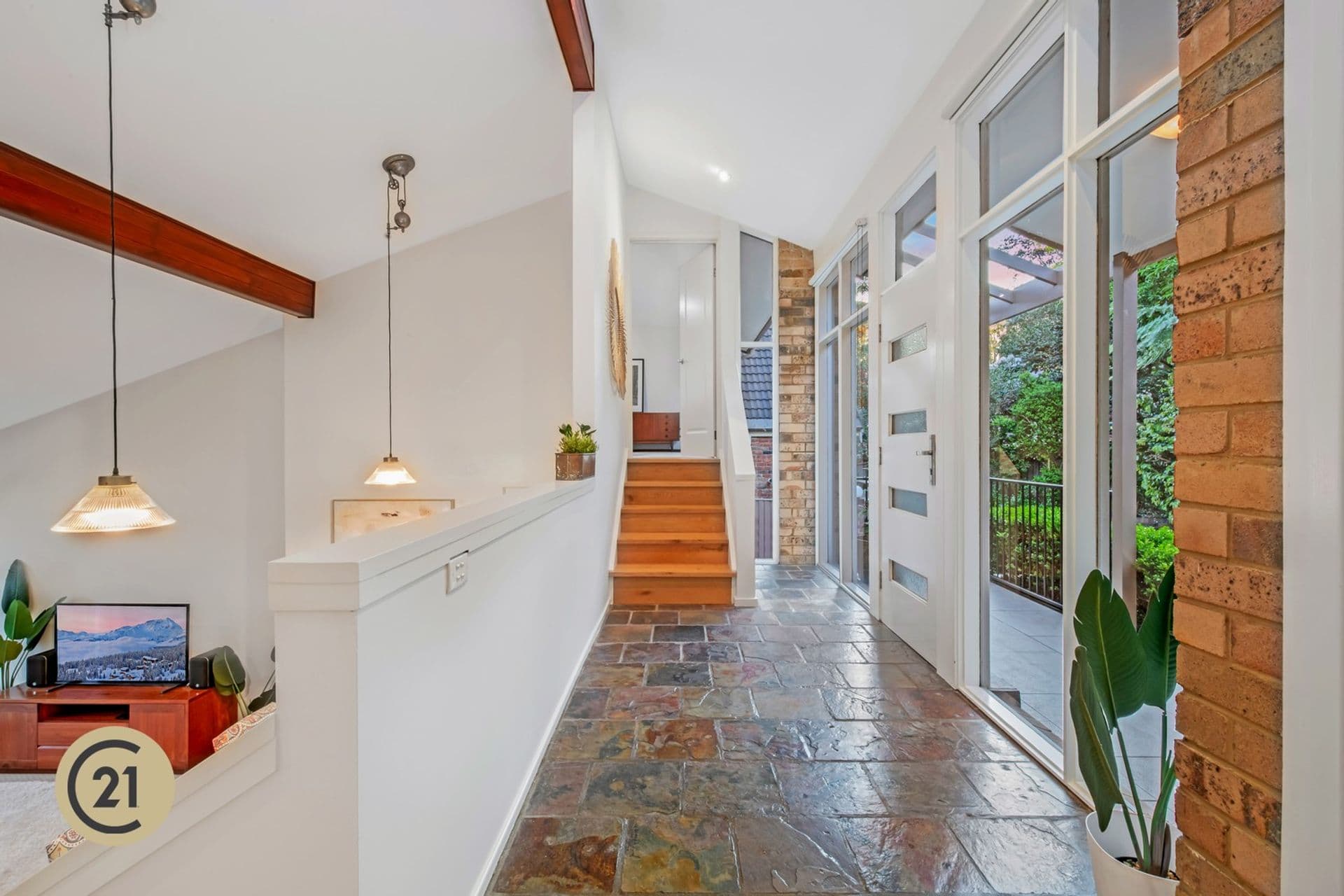 96 Francis Greenway Drive, Cherrybrook, NSW, 2126, Cherrybrook - Thumbnail 2
