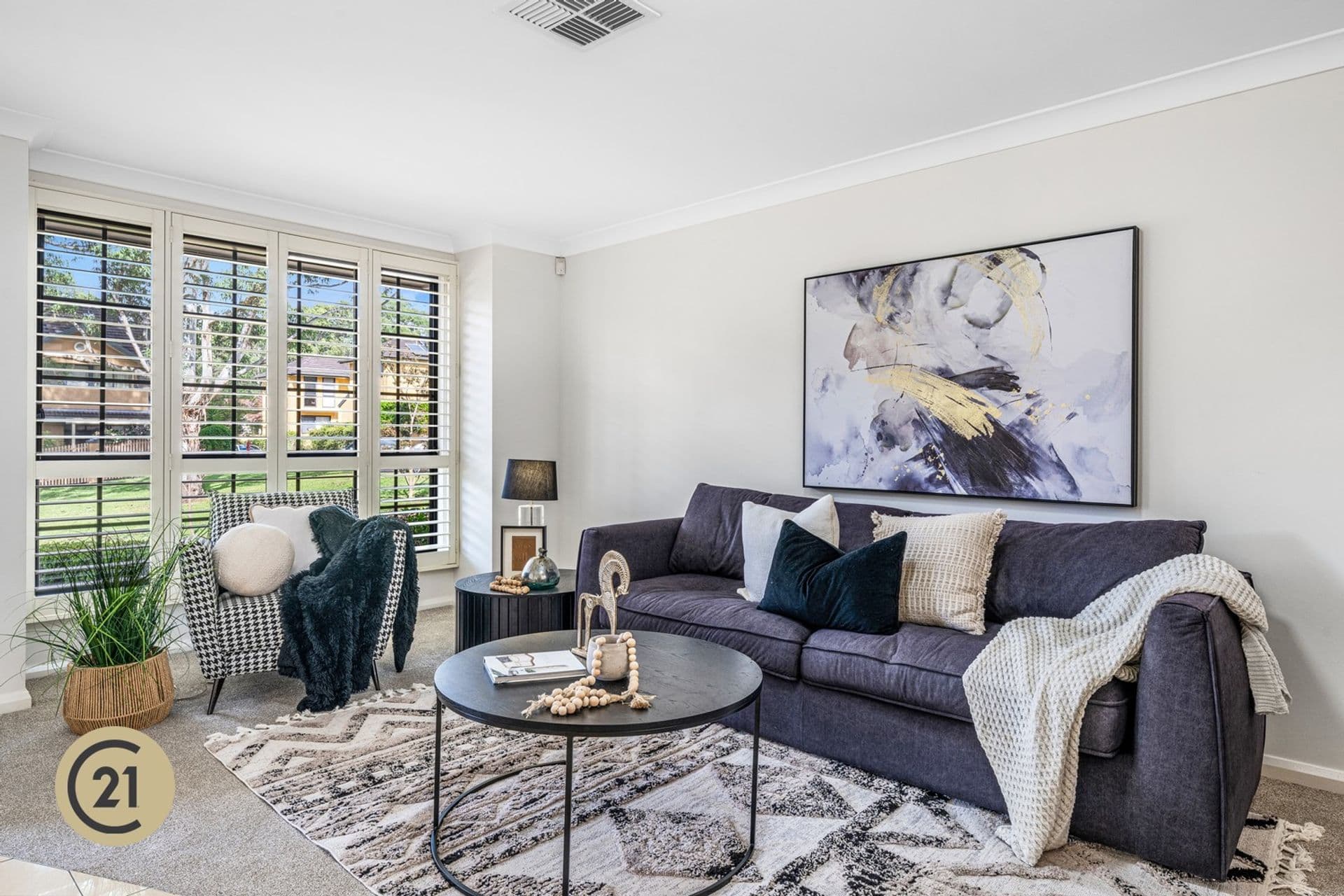11 Peartree Circuit, West Pennant Hills, NSW, 2125, West Pennant Hills - Thumbnail 2