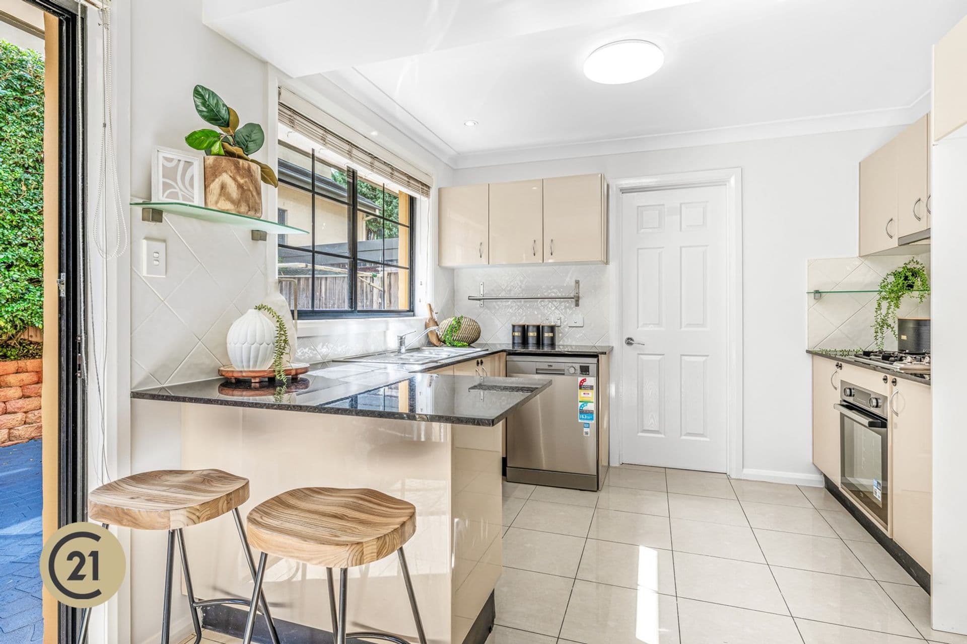 11 Peartree Circuit, West Pennant Hills, NSW, 2125, West Pennant Hills - Thumbnail 5