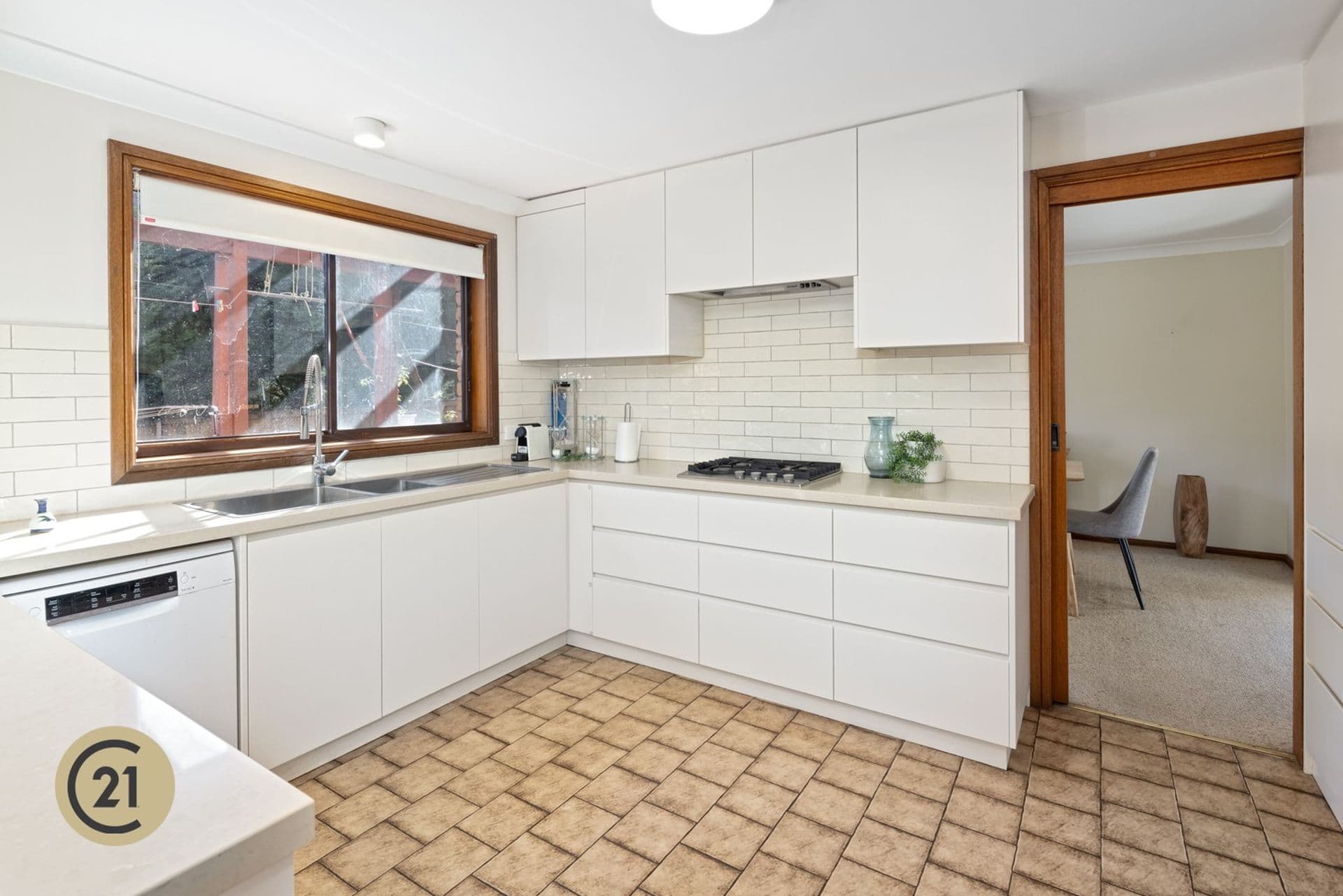 11 Isabel Close, Cherrybrook, NSW, 2126, Cherrybrook - Thumbnail 6