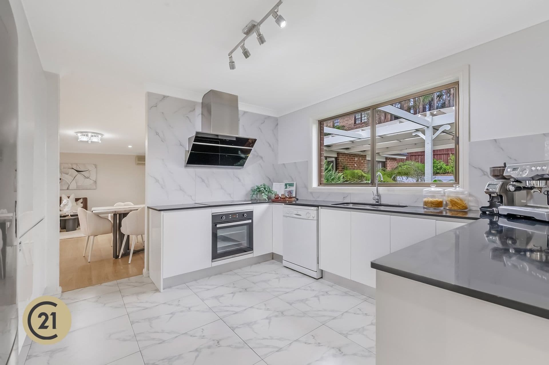 4 Autumn Leaf Grove, Cherrybrook, NSW, 2126, Cherrybrook - Thumbnail 3