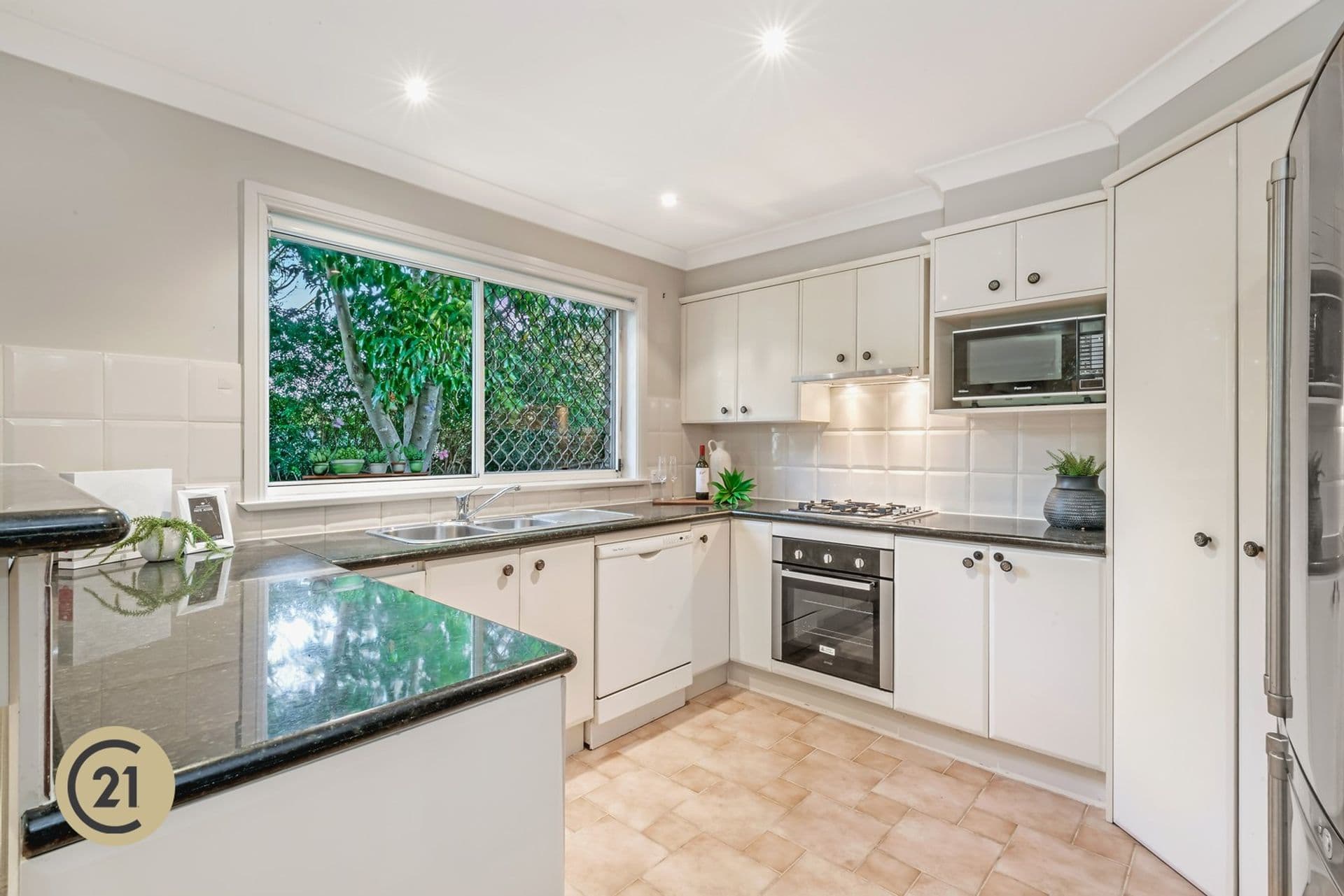 10 Arundel Way, Cherrybrook, NSW, 2126, Cherrybrook - Thumbnail 5