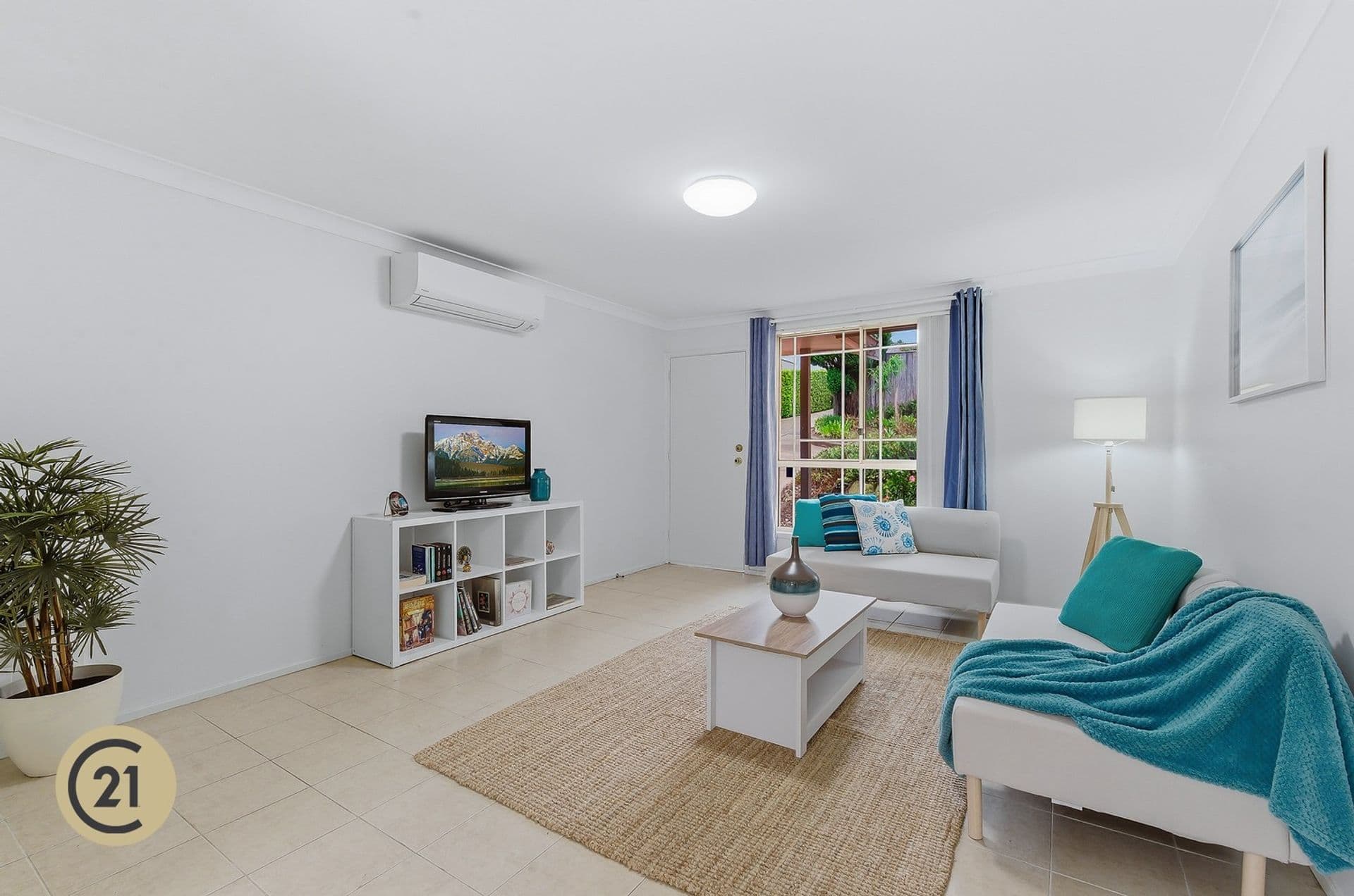 2/18 Elabana Crescent, Castle Hill, NSW, 2154, Castle Hill - Thumbnail 2