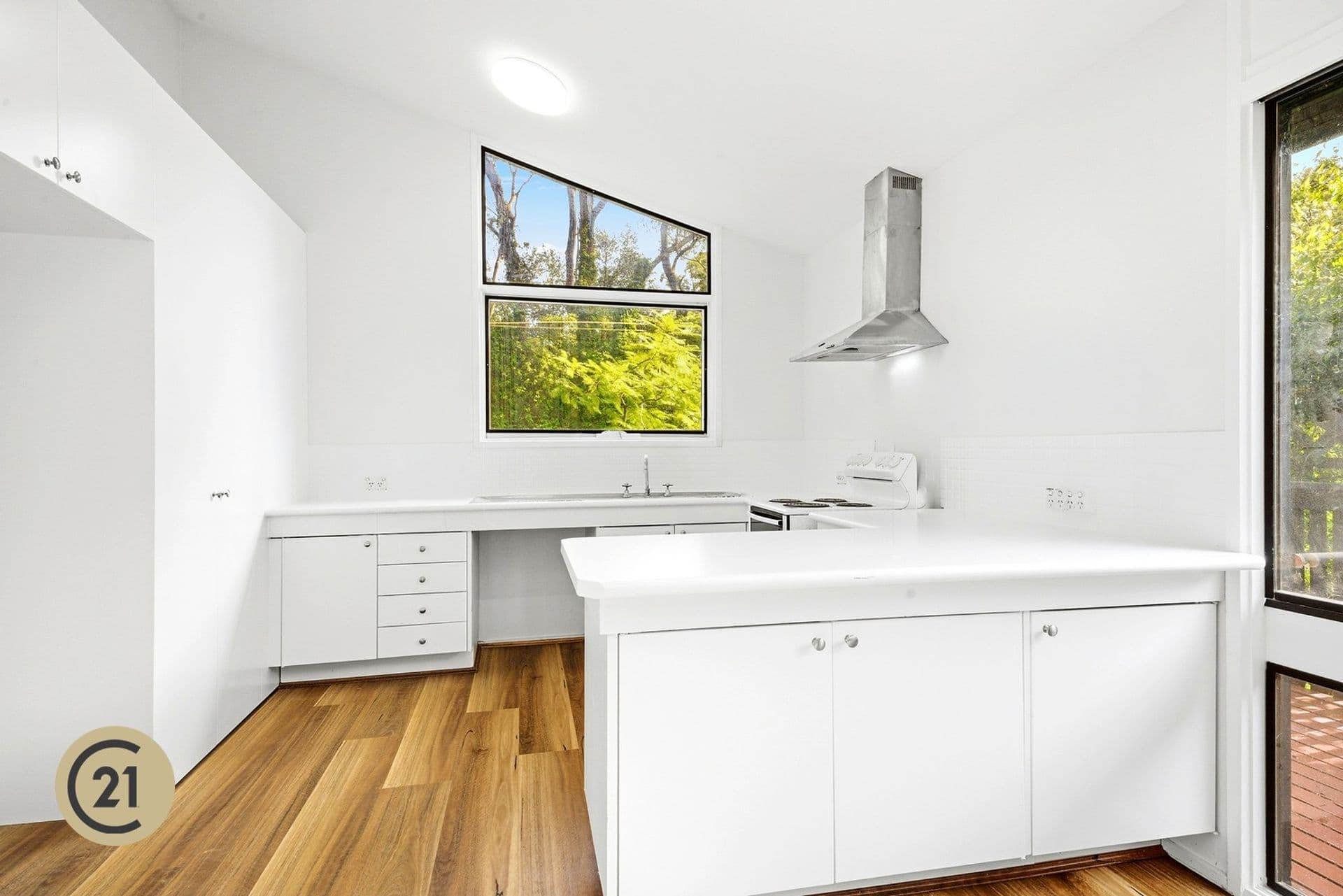 104 Westmore Drive, West Pennant Hills, NSW, 2125, West Pennant Hills - Thumbnail 5