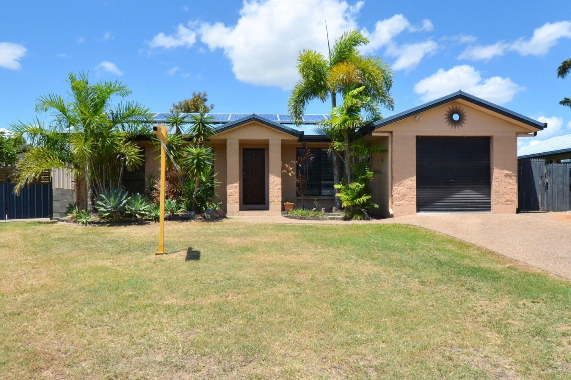 8 Waterman Close, Kirwan, QLD, 4817, Kirwan - Image 1
